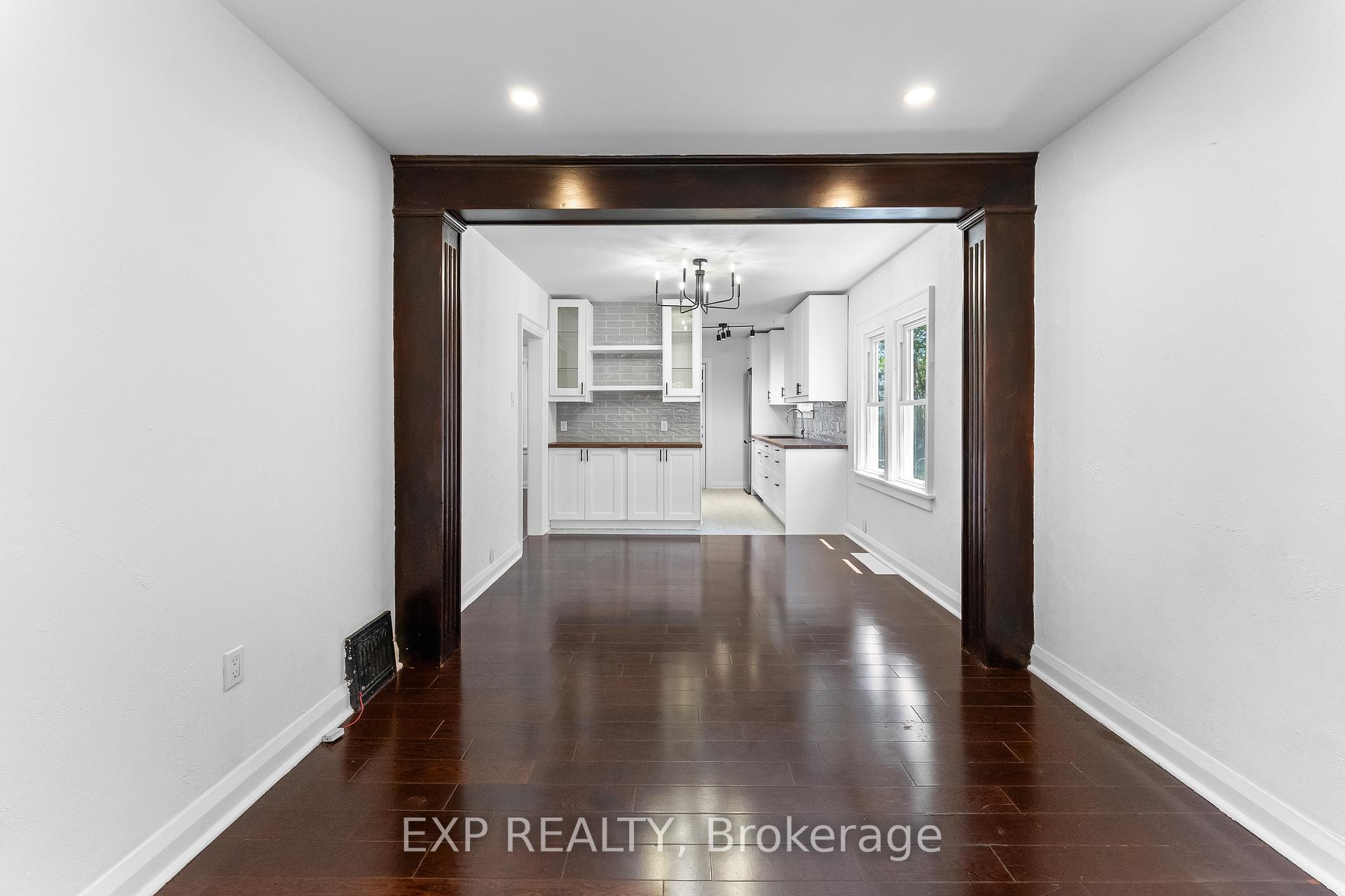 Photo 6 of 28 Grantham Avenue, St. Catharines, E. Chester — HOMEH