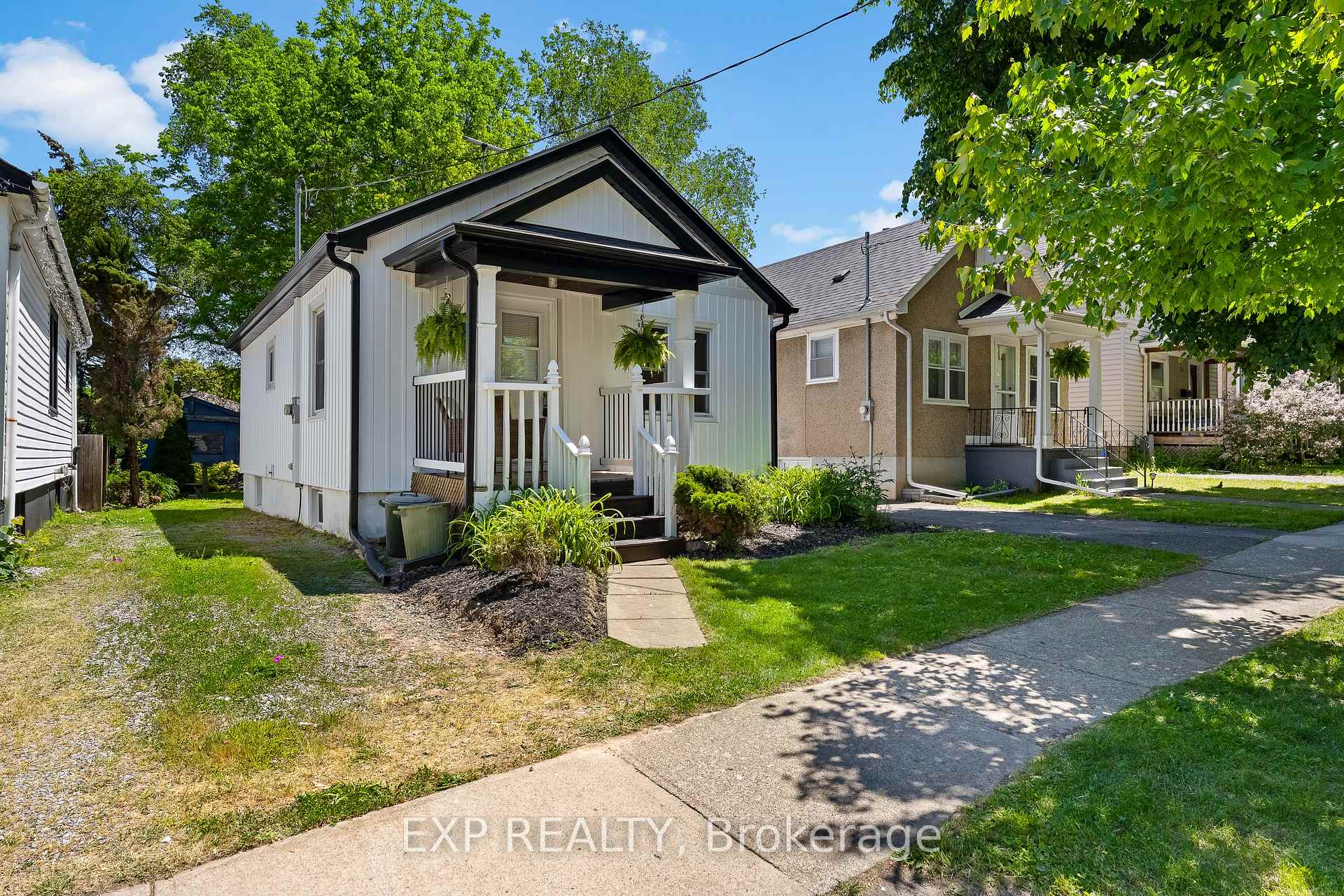 Photo 7 of 28 Grantham Avenue, St. Catharines, E. Chester — HOMEH