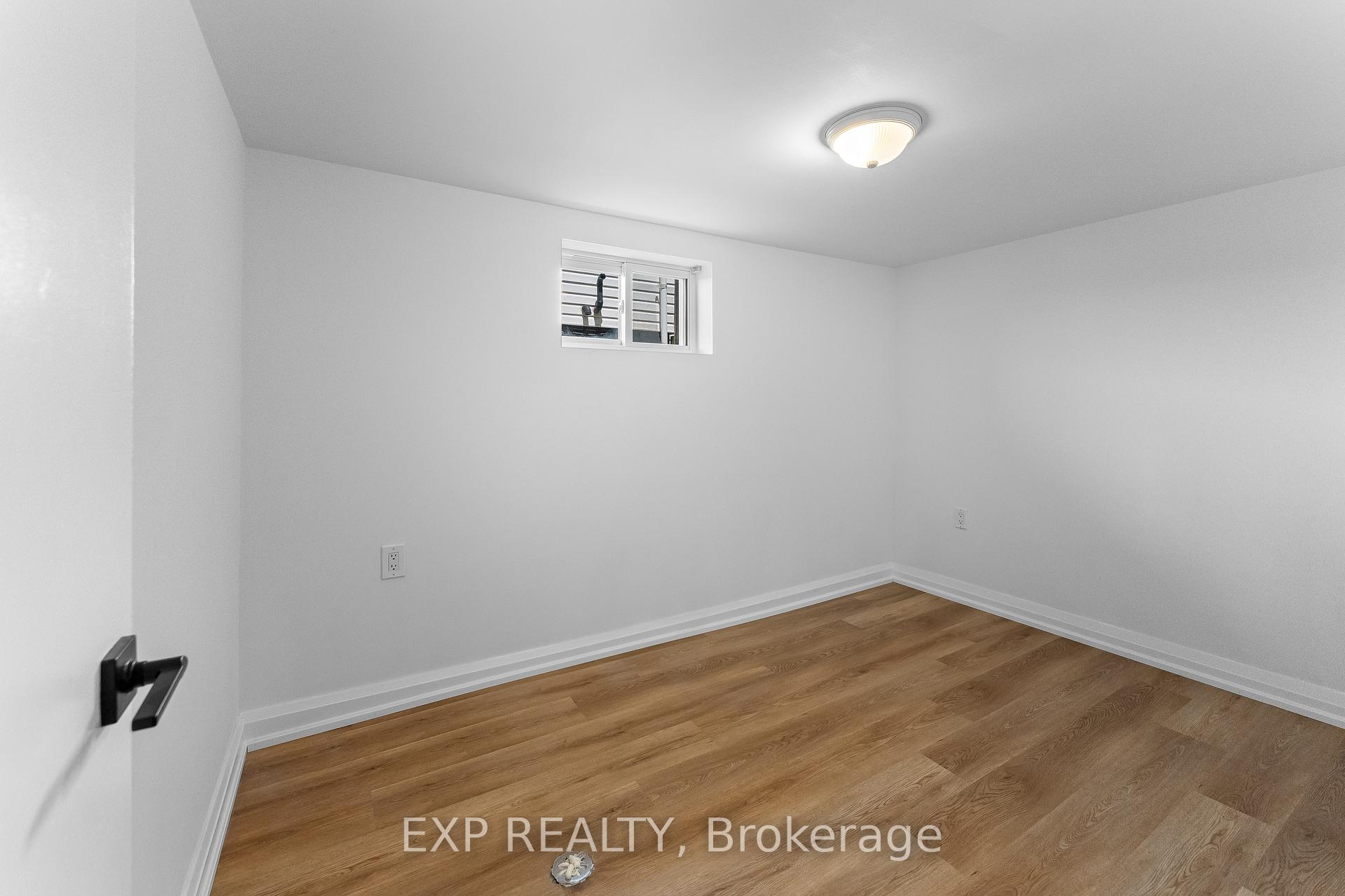 Photo 32 of 28 Grantham Avenue, St. Catharines, E. Chester — HOMEH