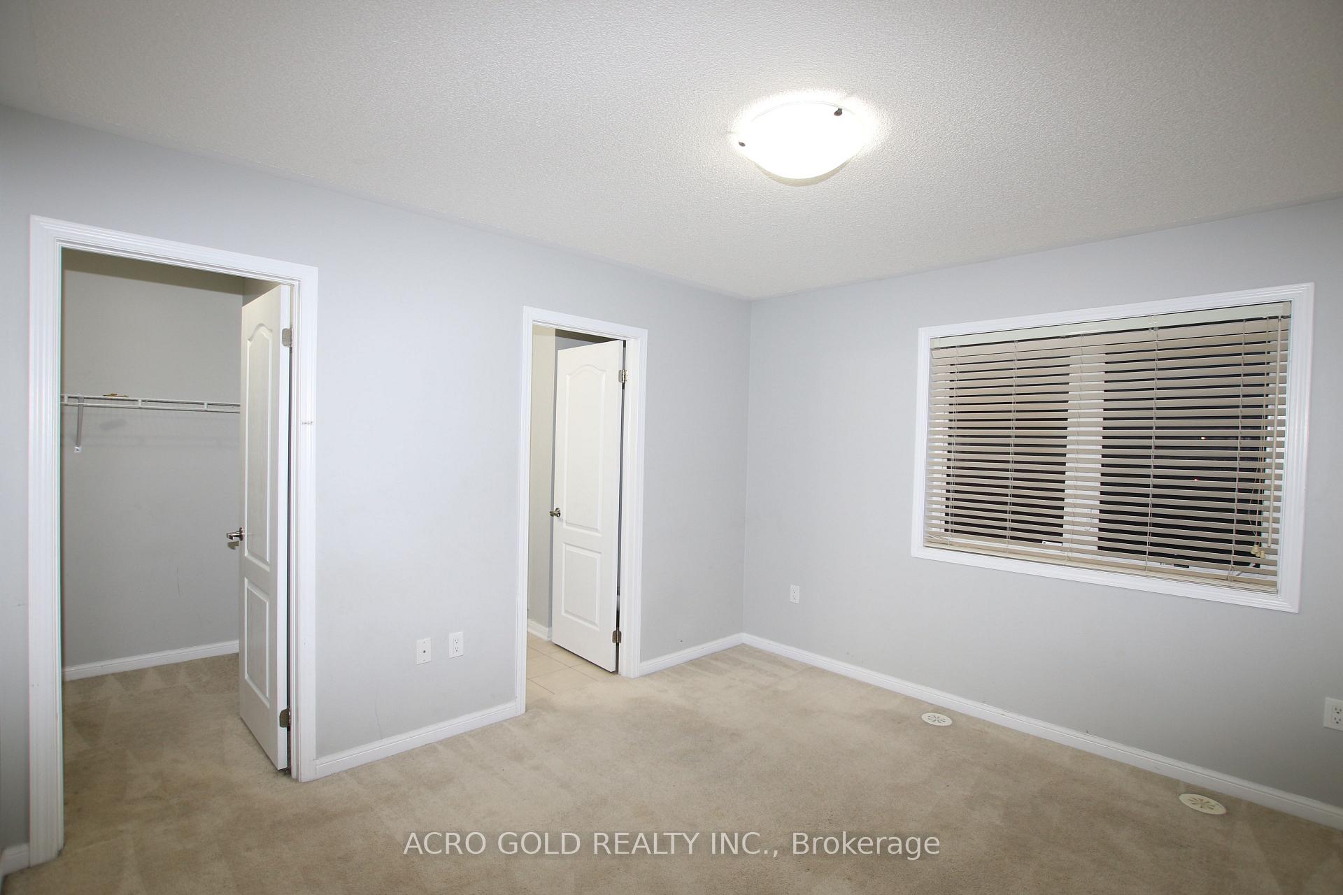 Photo 7 of 32 Mercedes Road, Brampton, Northwest Brampton — HOMEH