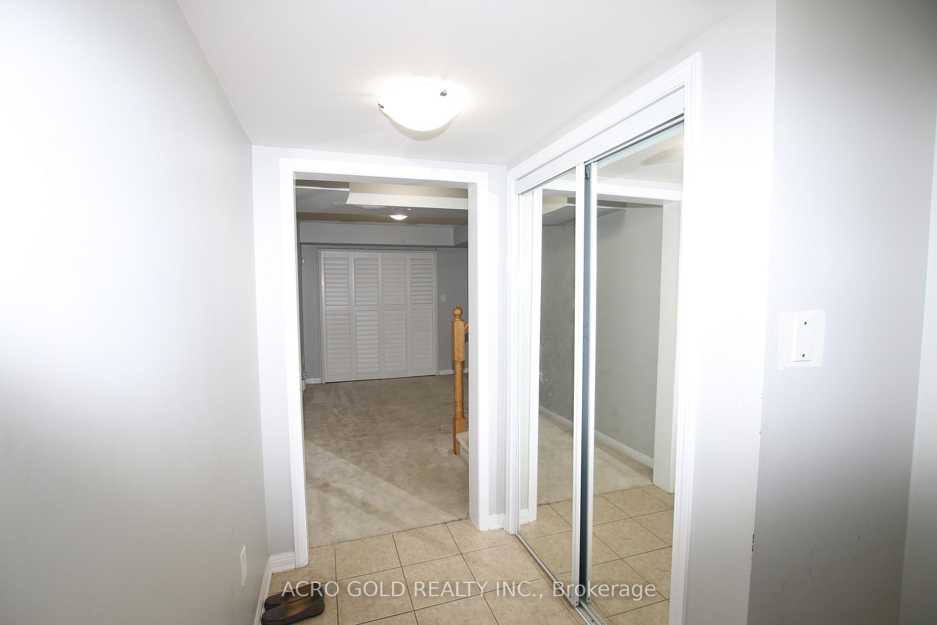 Photo 20 of 32 Mercedes Road, Brampton, Northwest Brampton — HOMEH