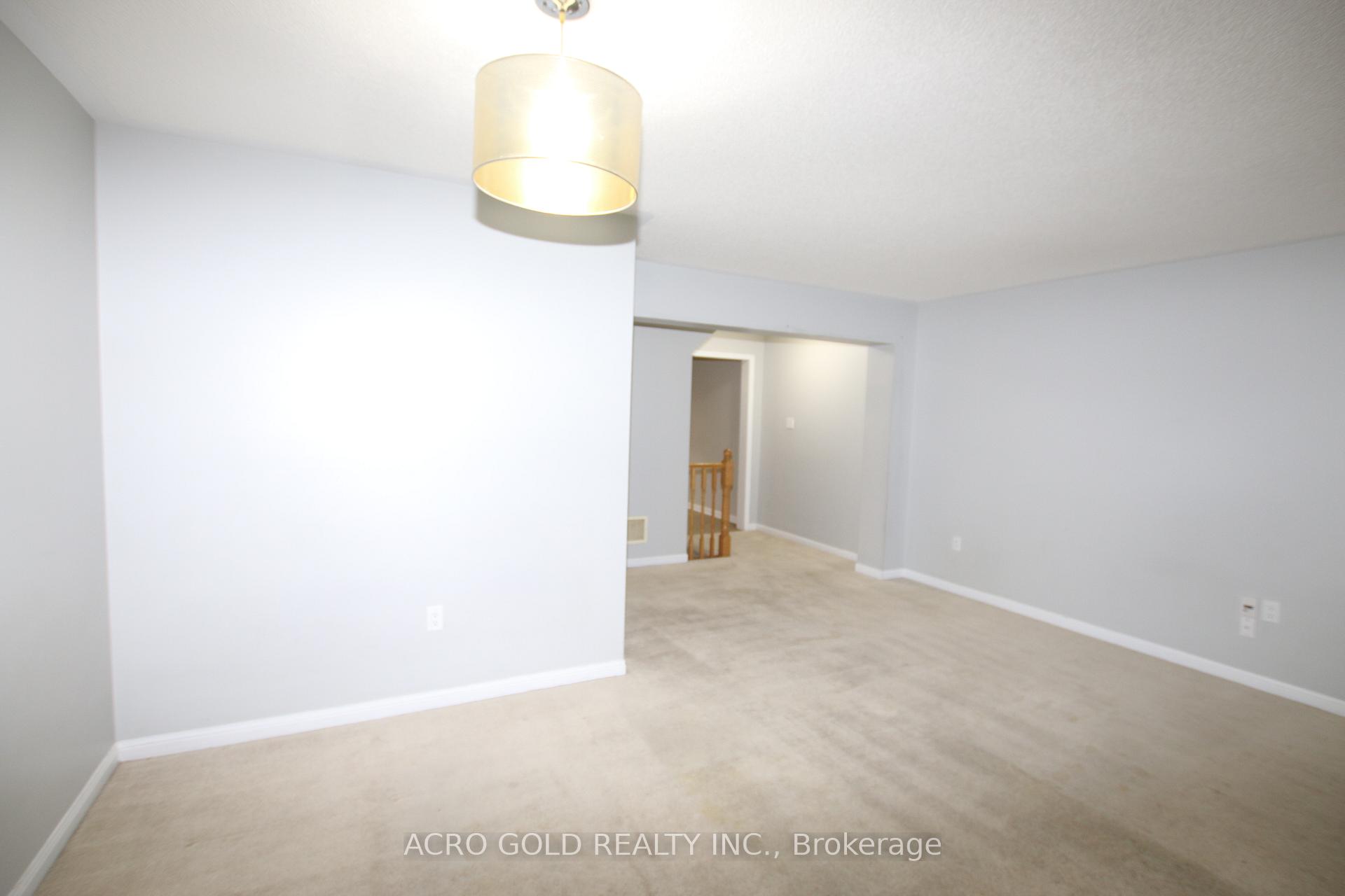Photo 29 of 32 Mercedes Road, Brampton, Northwest Brampton — HOMEH