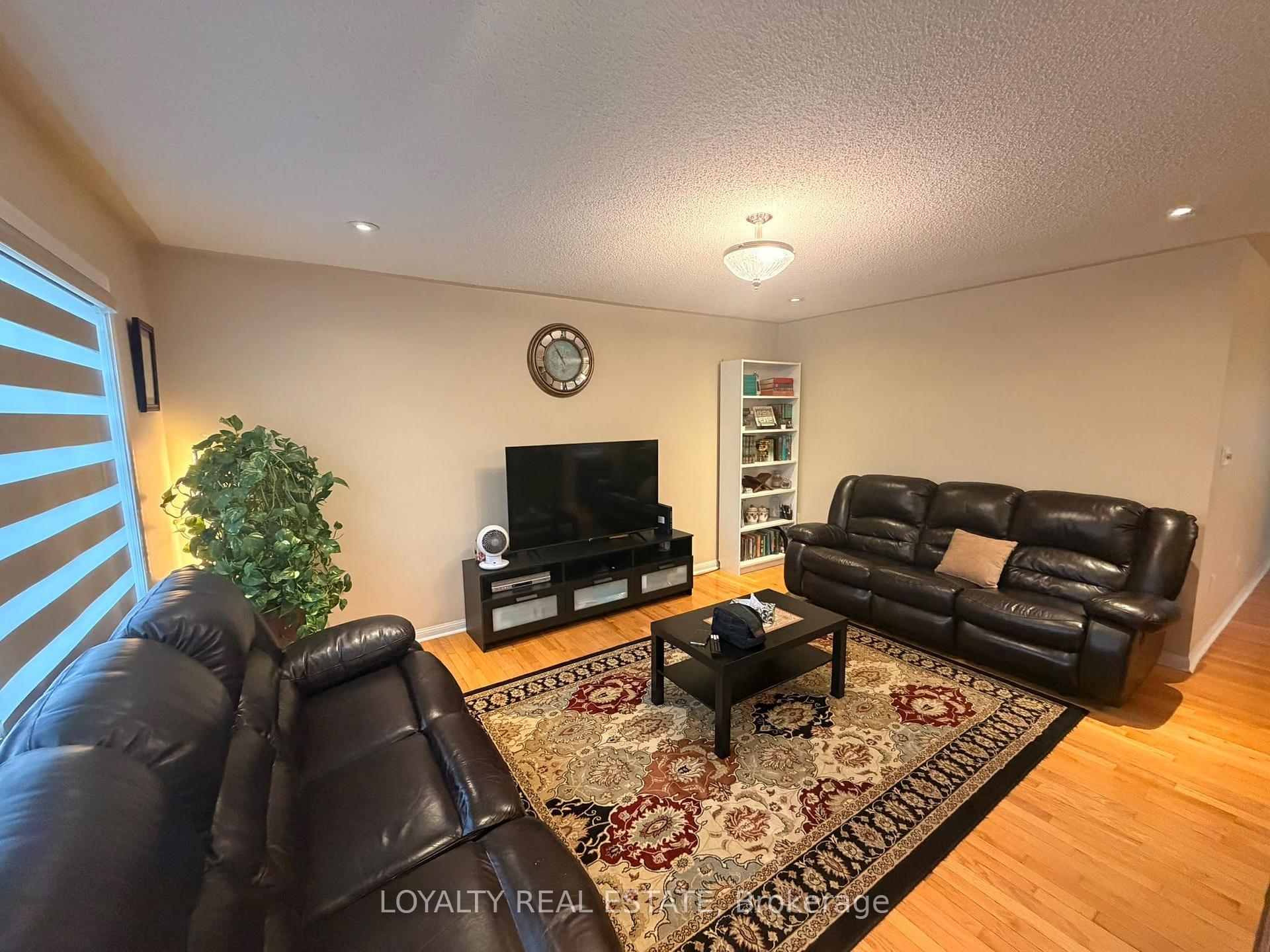 Photo 22 of 1074 Clark Boulevard, Milton, Beaty — HOMEH