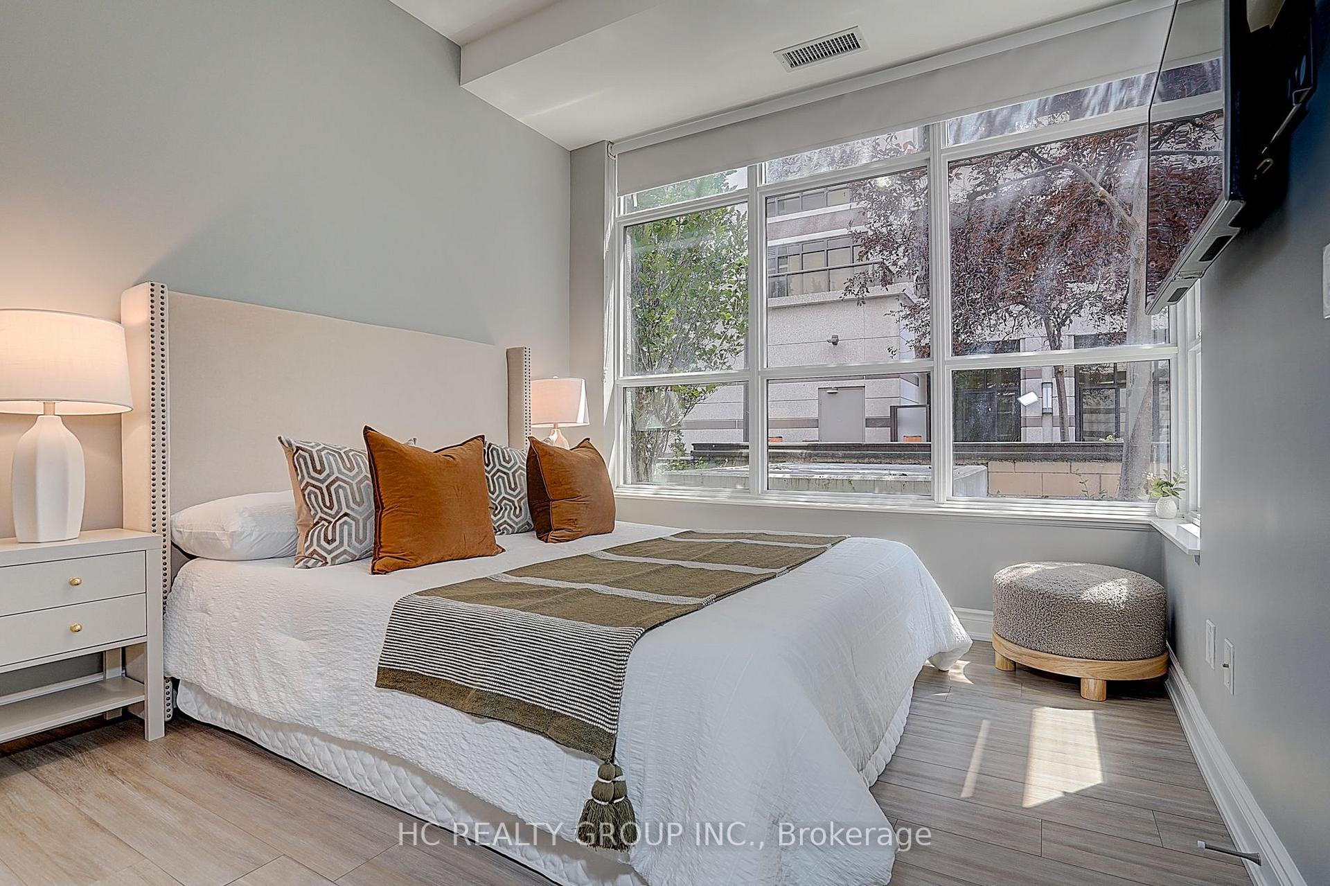 Photo 30 of Unit 205, 33 Clegg Road, Markham, Unionville — HOMEH