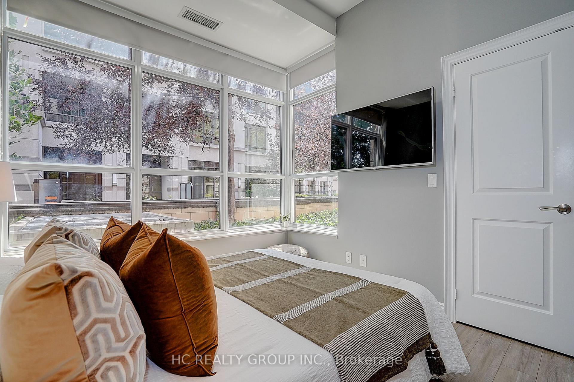Photo 31 of Unit 205, 33 Clegg Road, Markham, Unionville — HOMEH
