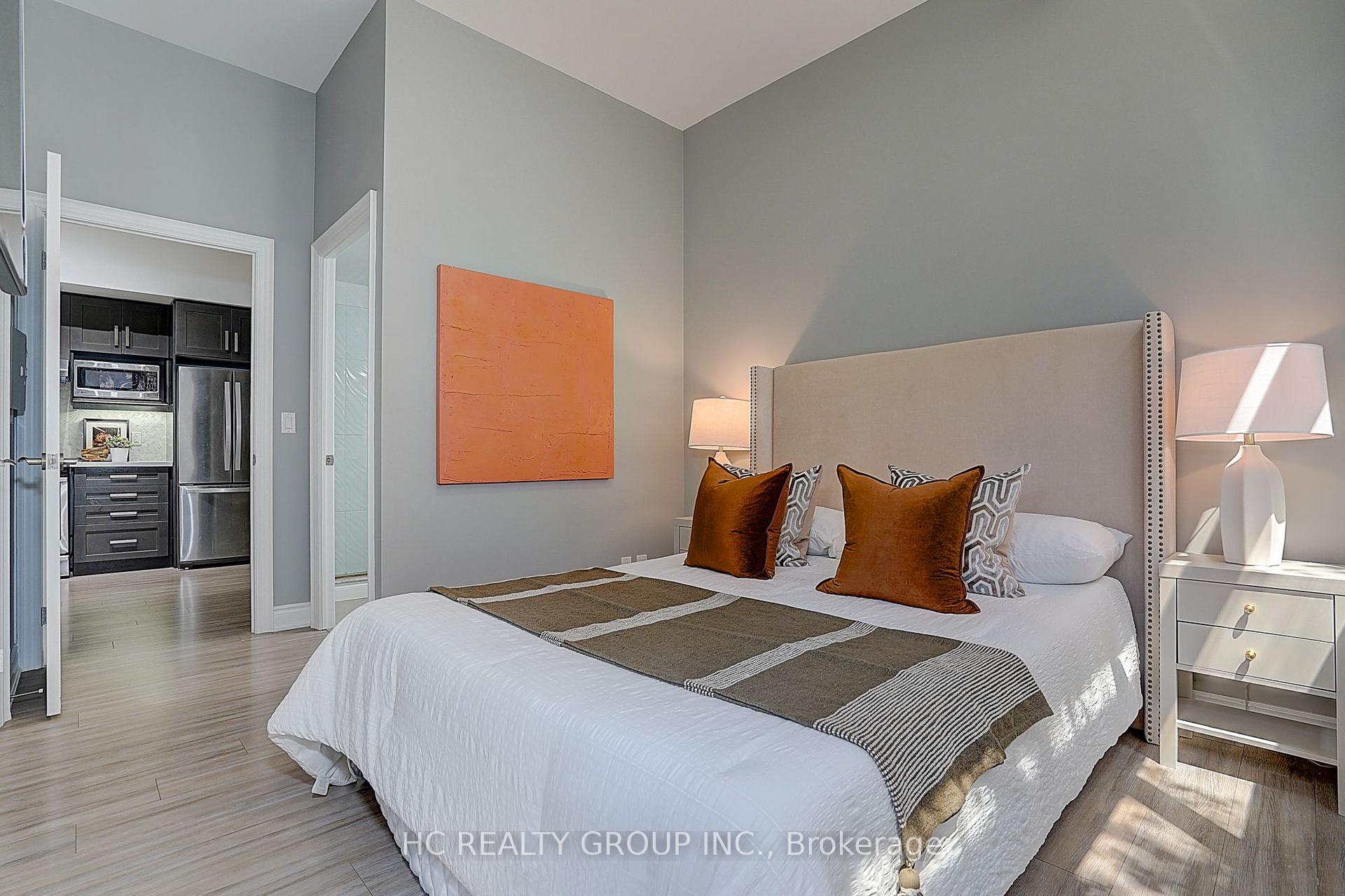 Photo 33 of Unit 205, 33 Clegg Road, Markham, Unionville — HOMEH