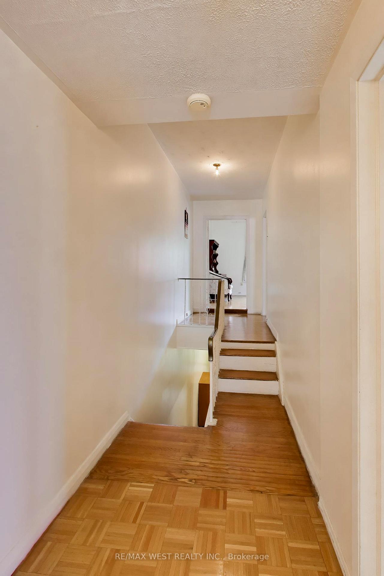 Photo 19 of 99 Euclid Avenue, Toronto, Trinity-Bellwoods — HOMEH