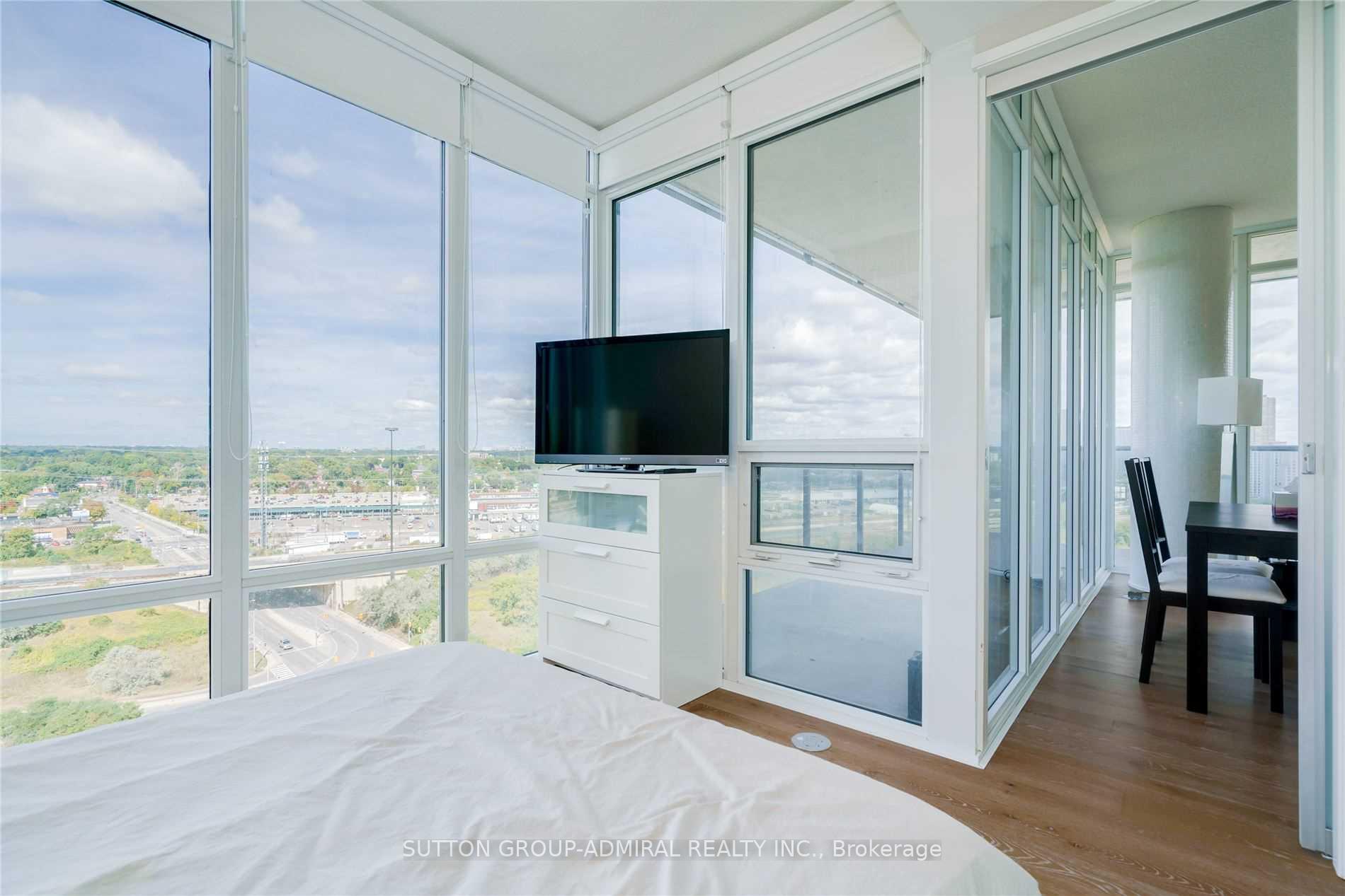 Photo 8 of Unit 1811, 90 Park Lawn Road, Etobicoke, Mimico — HOMEH