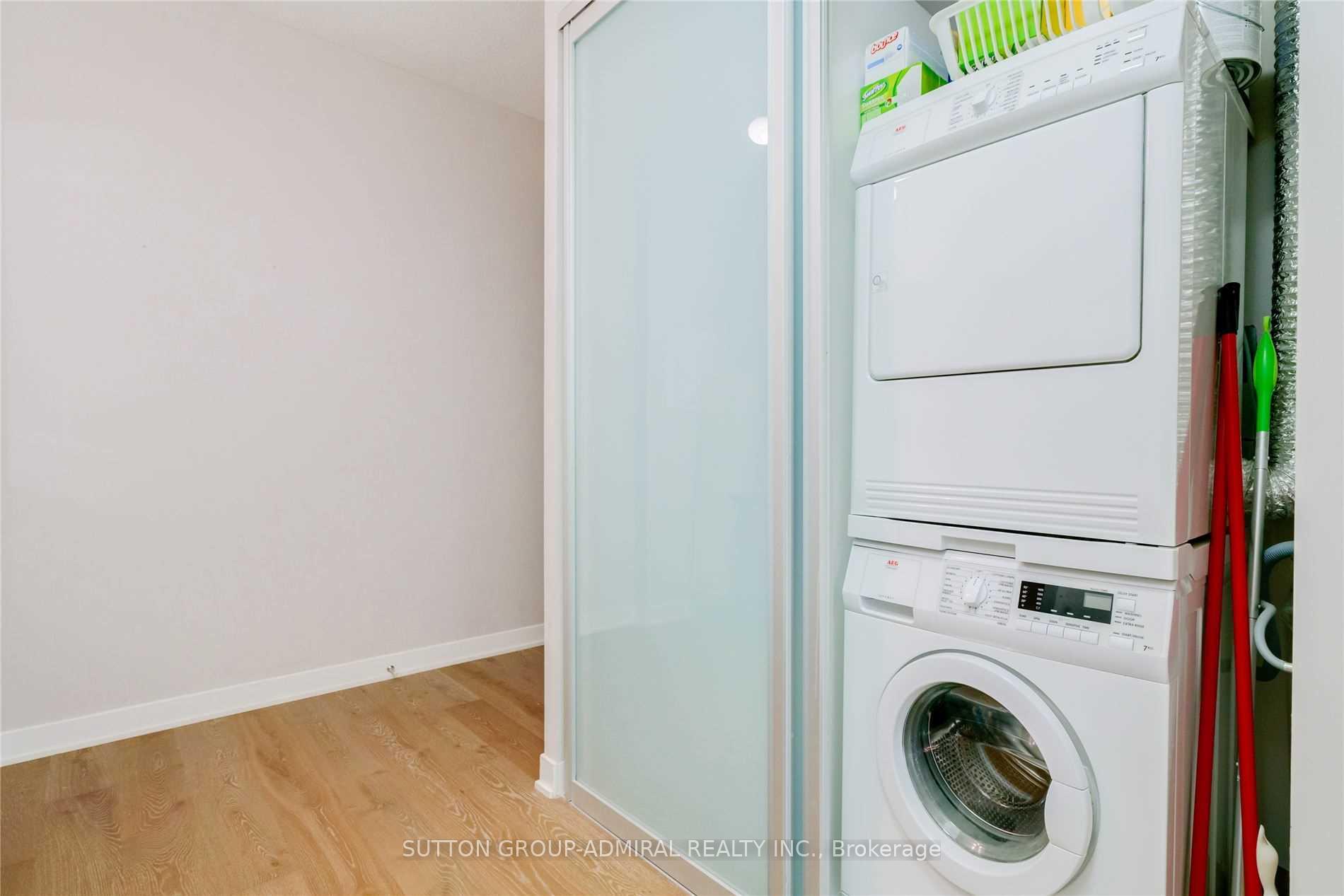 Photo 14 of Unit 1811, 90 Park Lawn Road, Etobicoke, Mimico — HOMEH