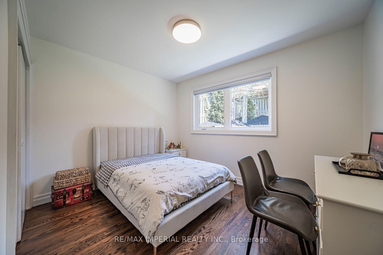 Photo 34 of 4 Quincy Crescent, North York, Henry Farm — HOMEH