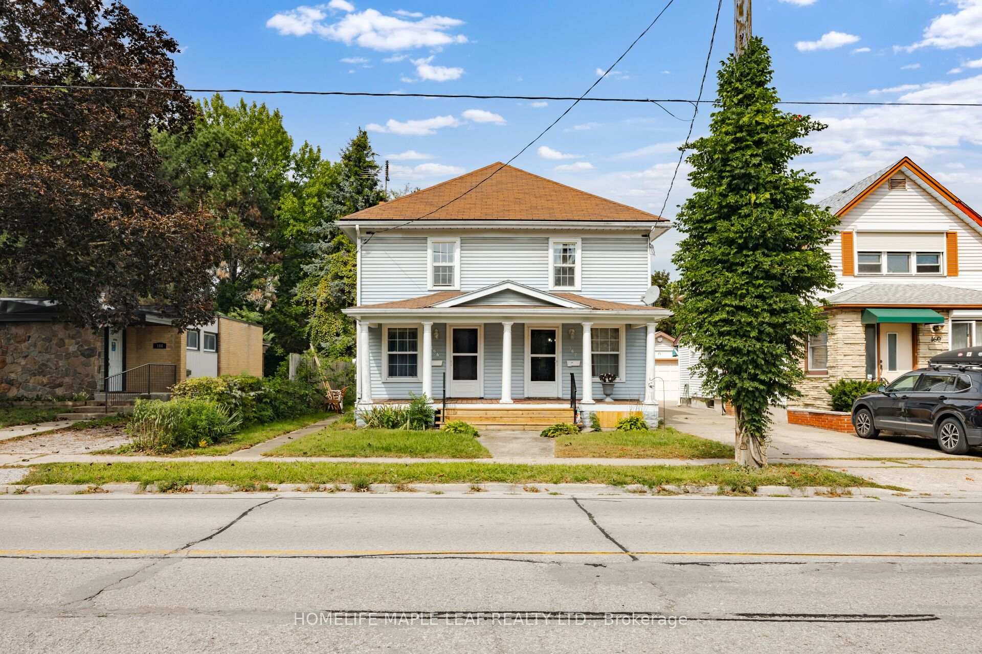 Photo 2 of 162-164 Main Street, St. Catharines, Port Dalhousie — HOMEH