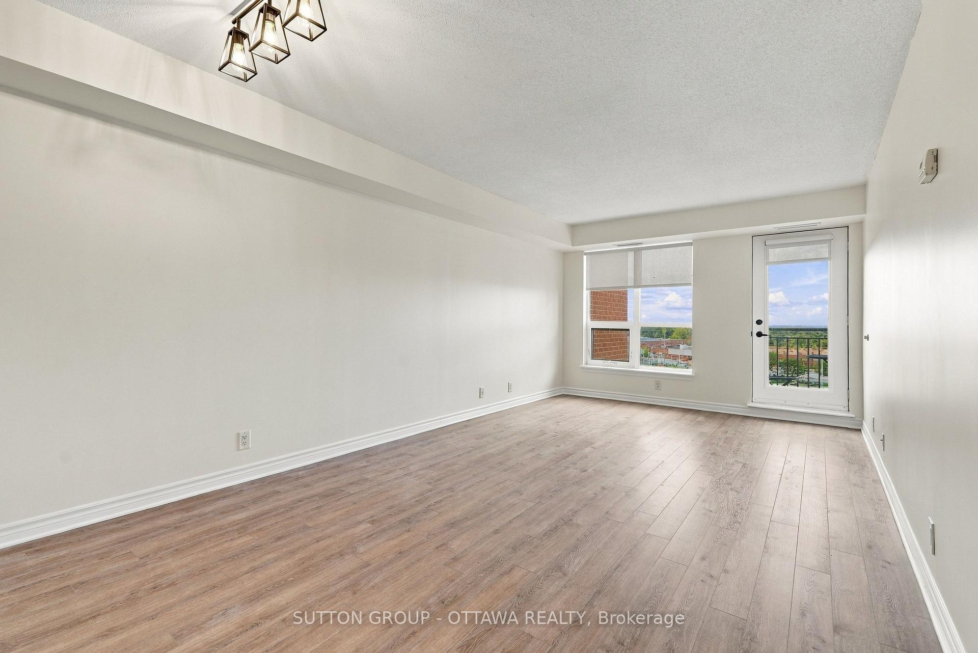 Photo 26 of Unit 802, 120 Grant Carman Drive, Ottawa, Borden Farm/Stewart Farm/Carleton Heights/Parkwood Hills — HOMEH
