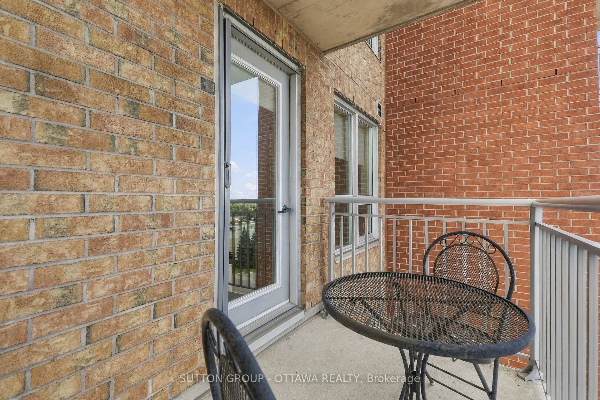 Photo 27 of Unit 802, 120 Grant Carman Drive, Ottawa, Borden Farm/Stewart Farm/Carleton Heights/Parkwood Hills — HOMEH