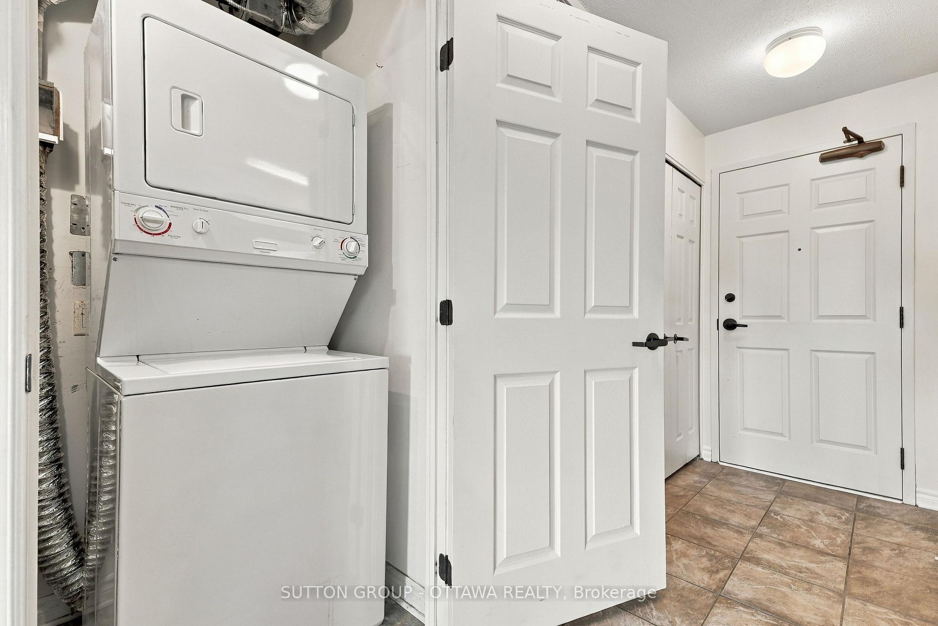Photo 38 of Unit 802, 120 Grant Carman Drive, Ottawa, Borden Farm/Stewart Farm/Carleton Heights/Parkwood Hills — HOMEH