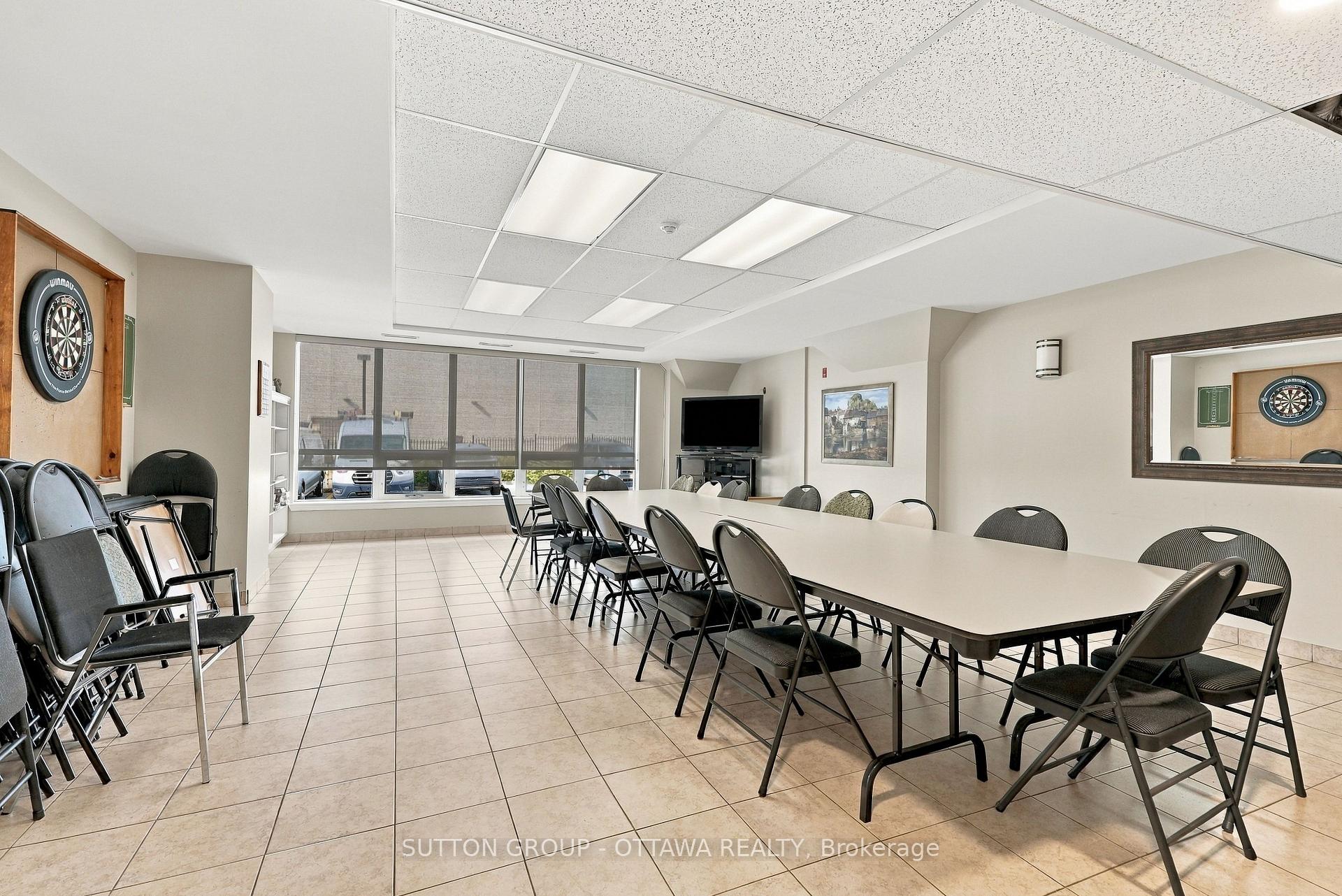 Photo 39 of Unit 802, 120 Grant Carman Drive, Ottawa, Borden Farm/Stewart Farm/Carleton Heights/Parkwood Hills — HOMEH