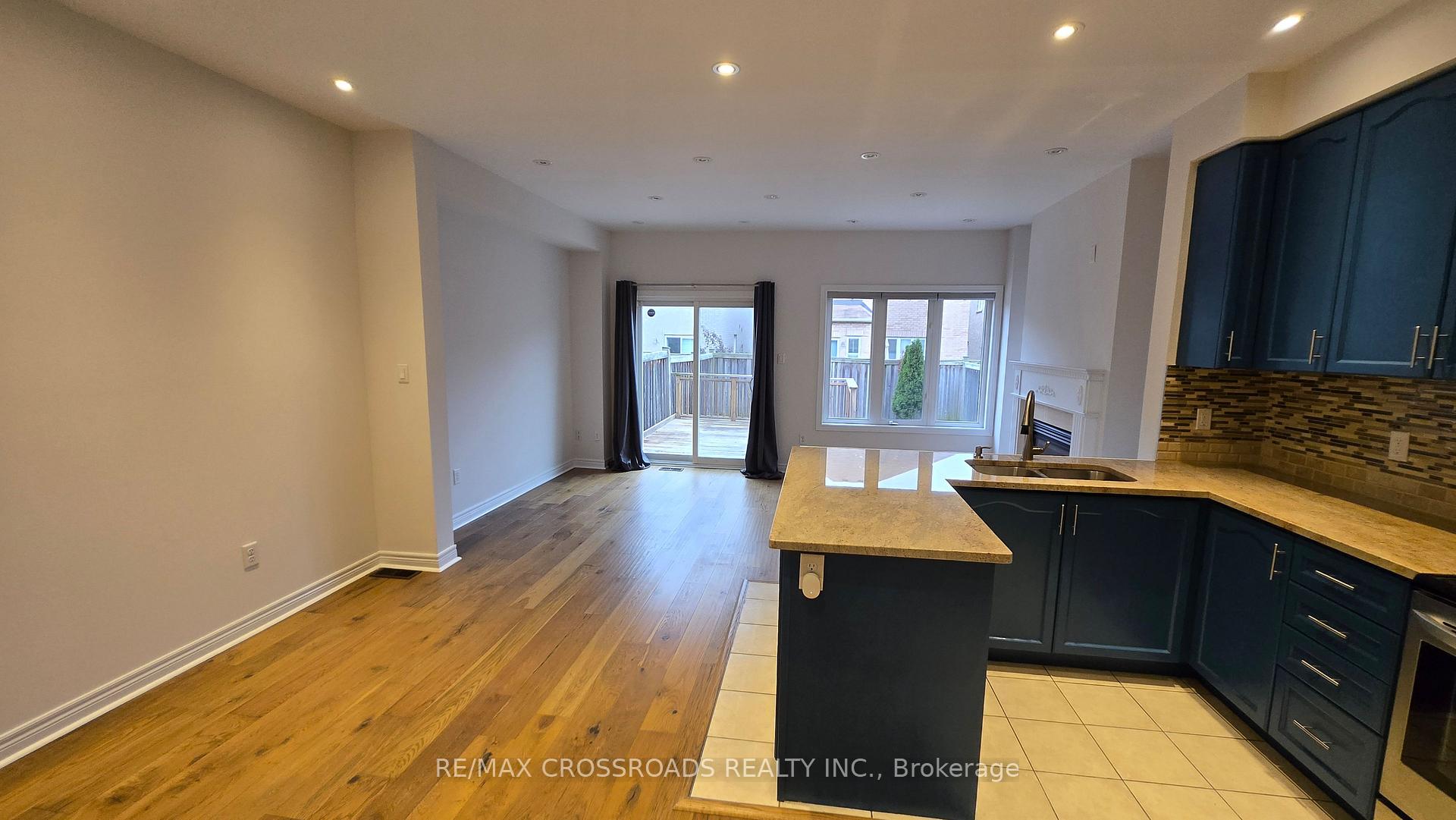 Photo 11 of 51 Borjana Boulevard, Vaughan, Patterson — HOMEH
