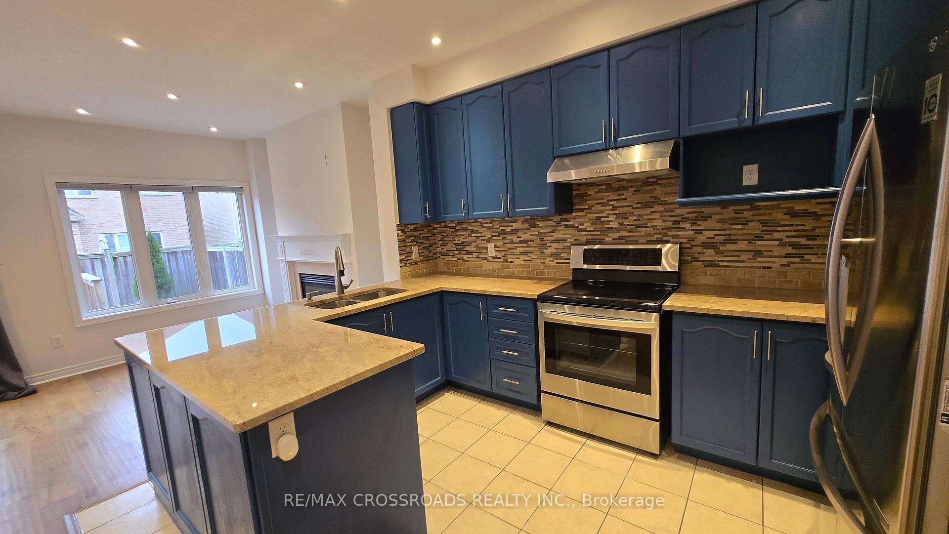 Photo 12 of 51 Borjana Boulevard, Vaughan, Patterson — HOMEH