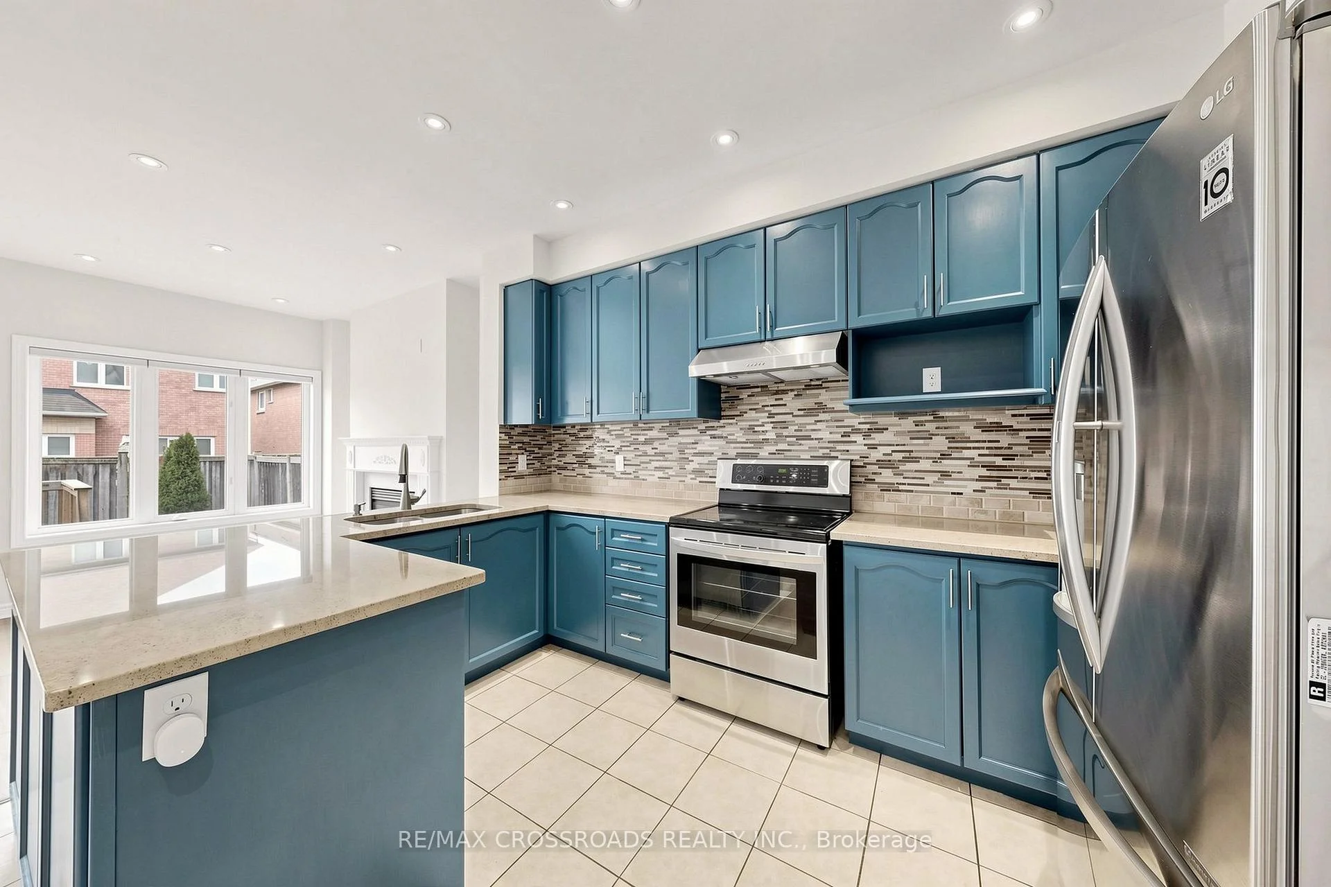 Photo 16 of 51 Borjana Boulevard, Vaughan, Patterson — HOMEH