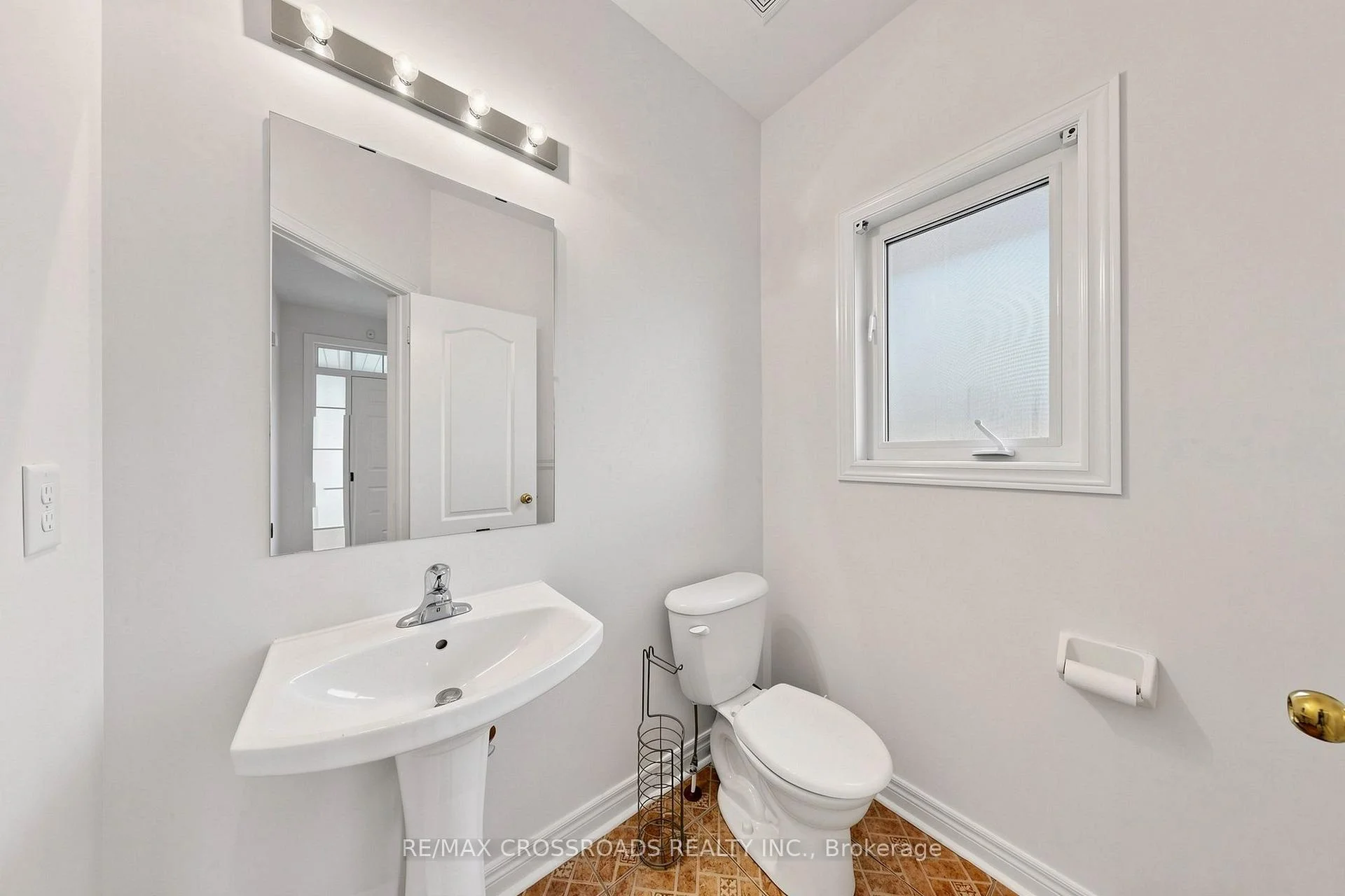 Photo 19 of 51 Borjana Boulevard, Vaughan, Patterson — HOMEH