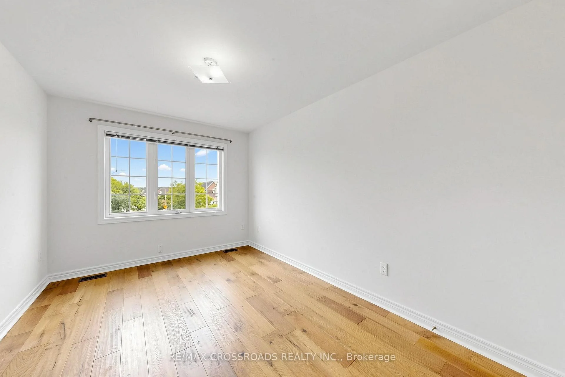 Photo 34 of 51 Borjana Boulevard, Vaughan, Patterson — HOMEH