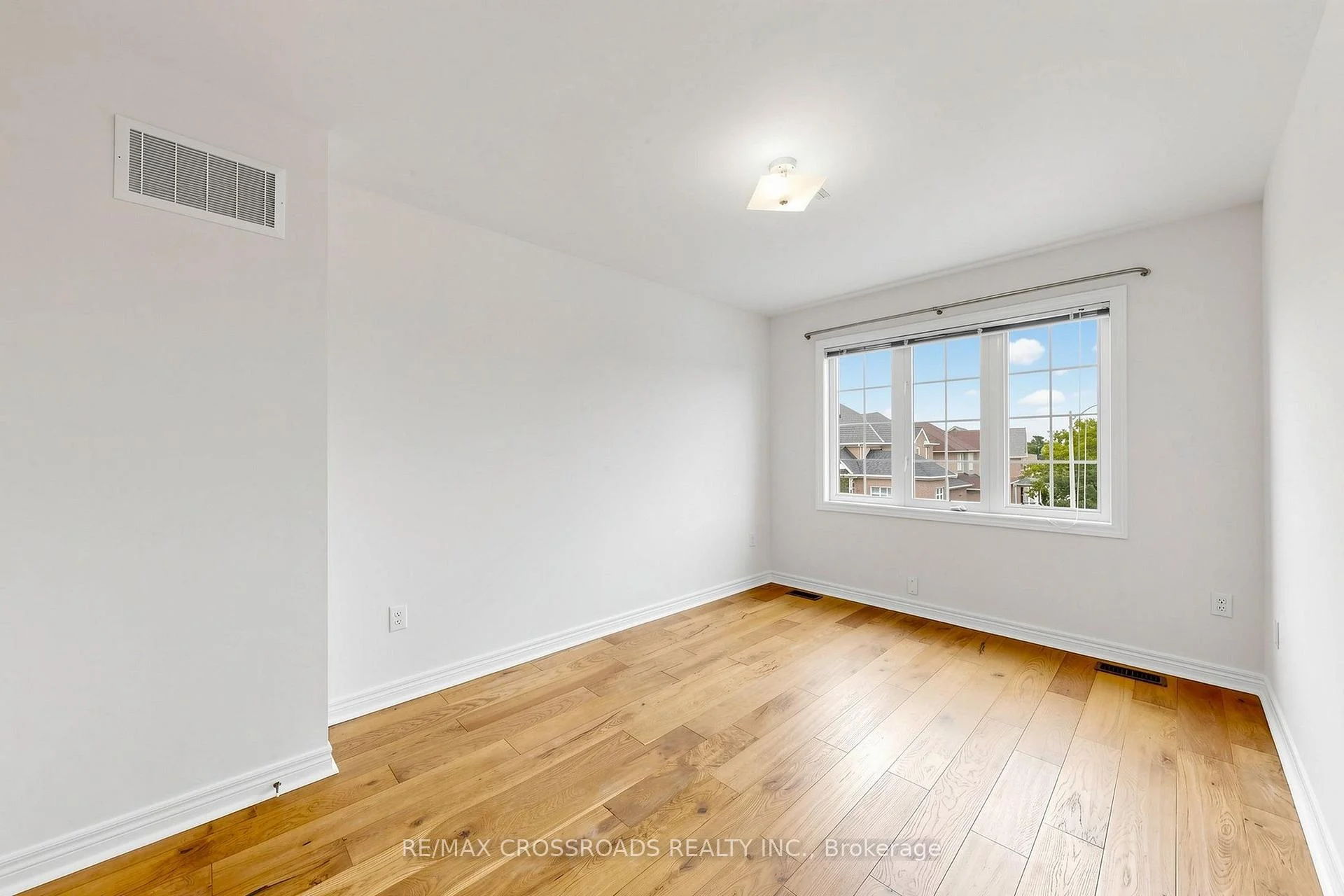 Photo 37 of 51 Borjana Boulevard, Vaughan, Patterson — HOMEH