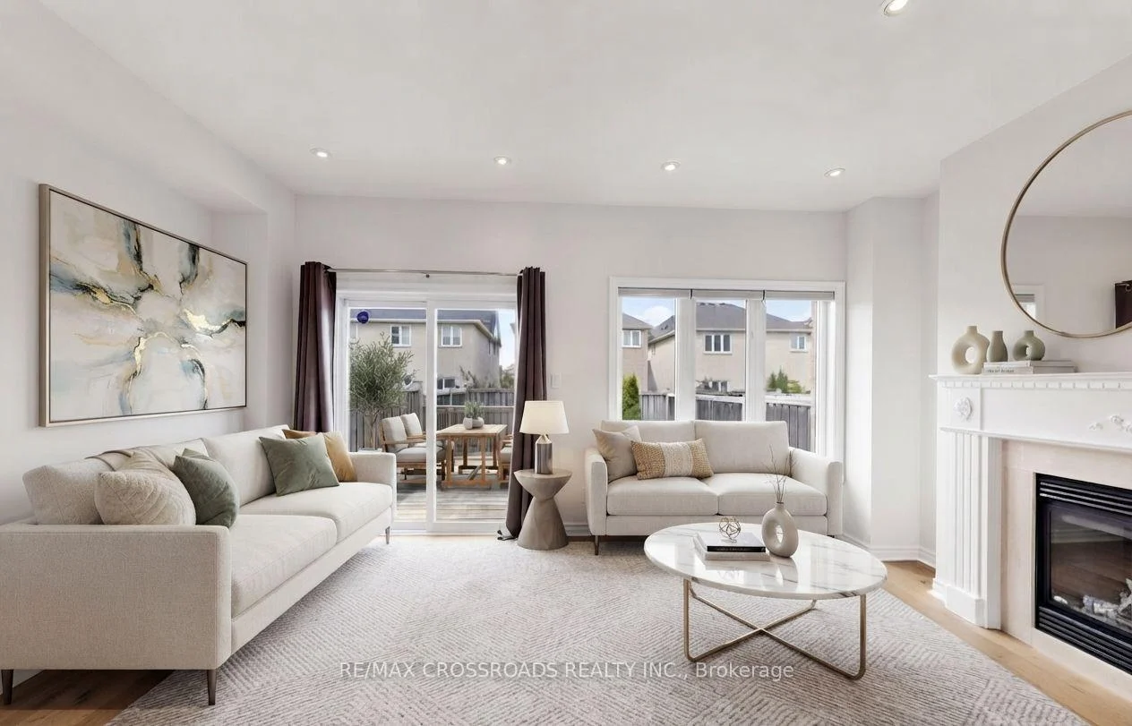 Photo 4 of 51 Borjana Boulevard, Vaughan, Patterson — HOMEH