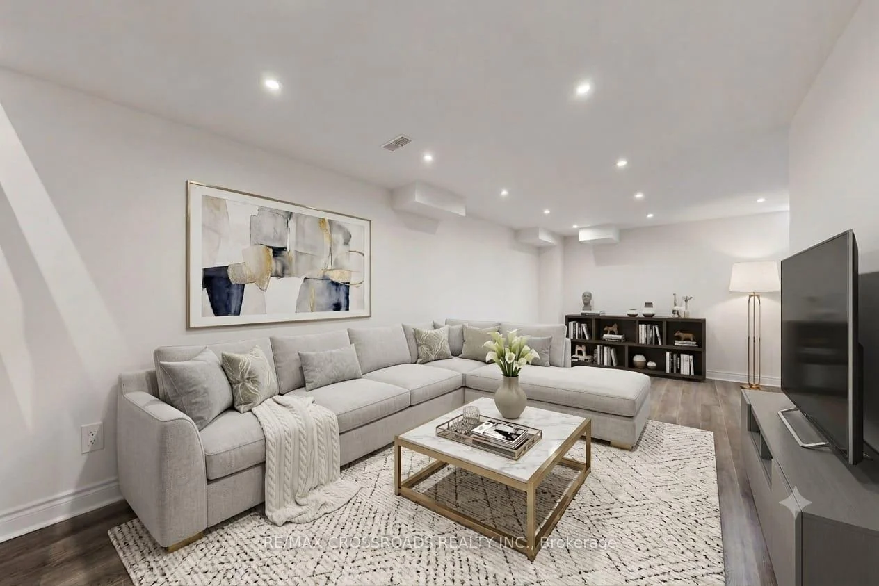Photo 40 of 51 Borjana Boulevard, Vaughan, Patterson — HOMEH