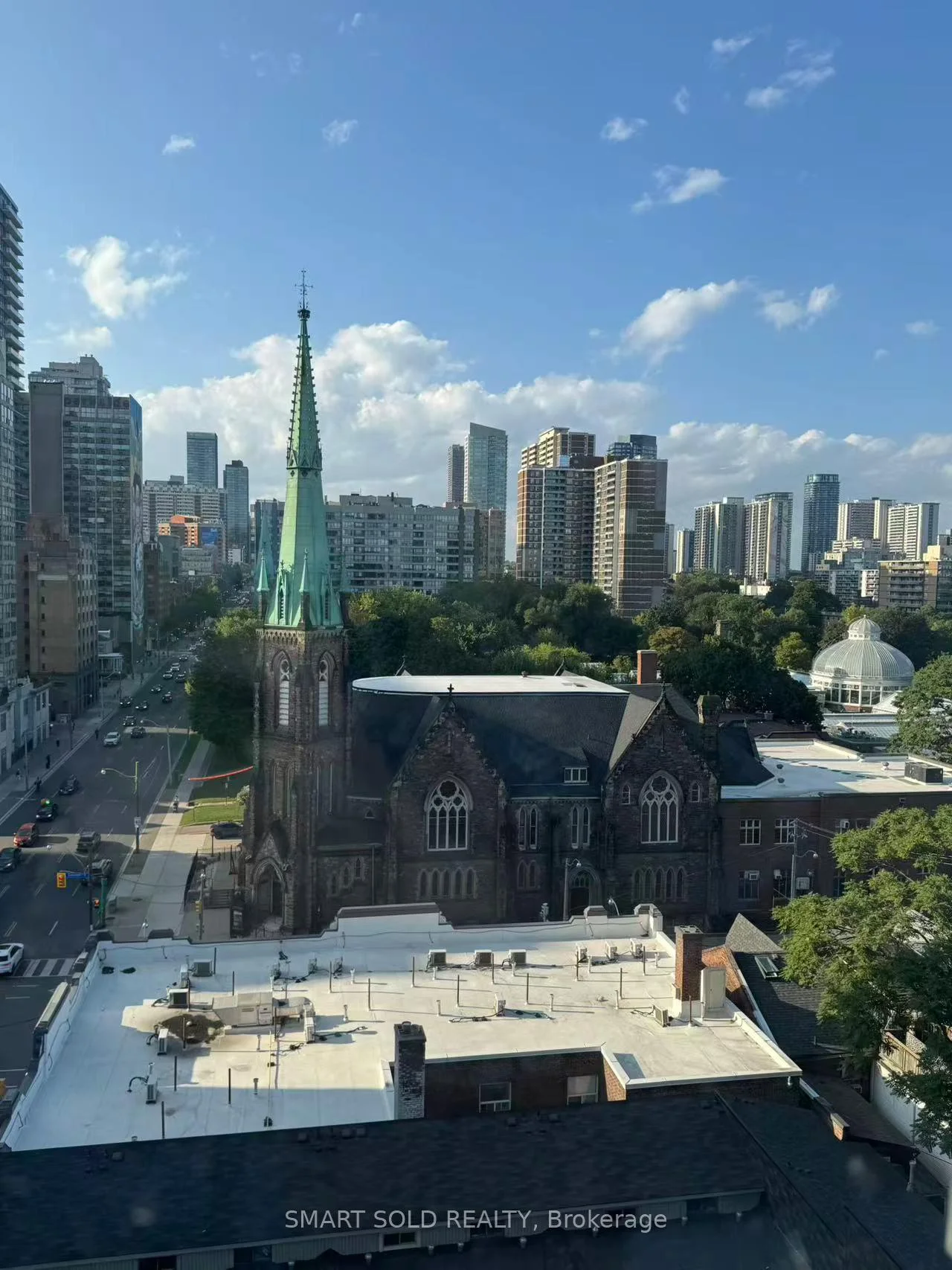 Photo 4 of Unit 907, 319 Jarvis Street, Toronto, Church-Yonge Corridor — HOMEH