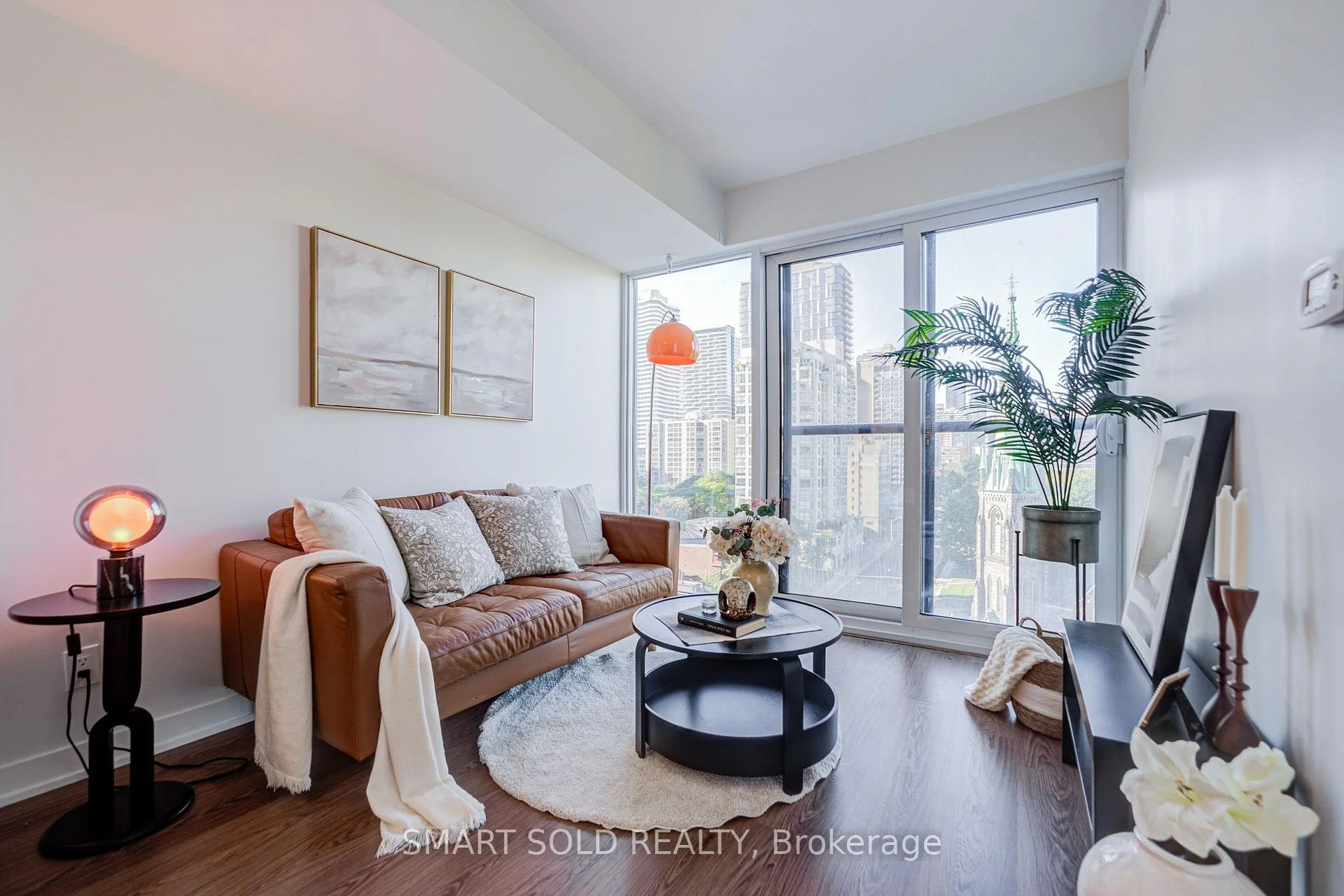 Photo 1 of Unit 907, 319 Jarvis Street, Toronto, Church-Yonge Corridor — HOMEH