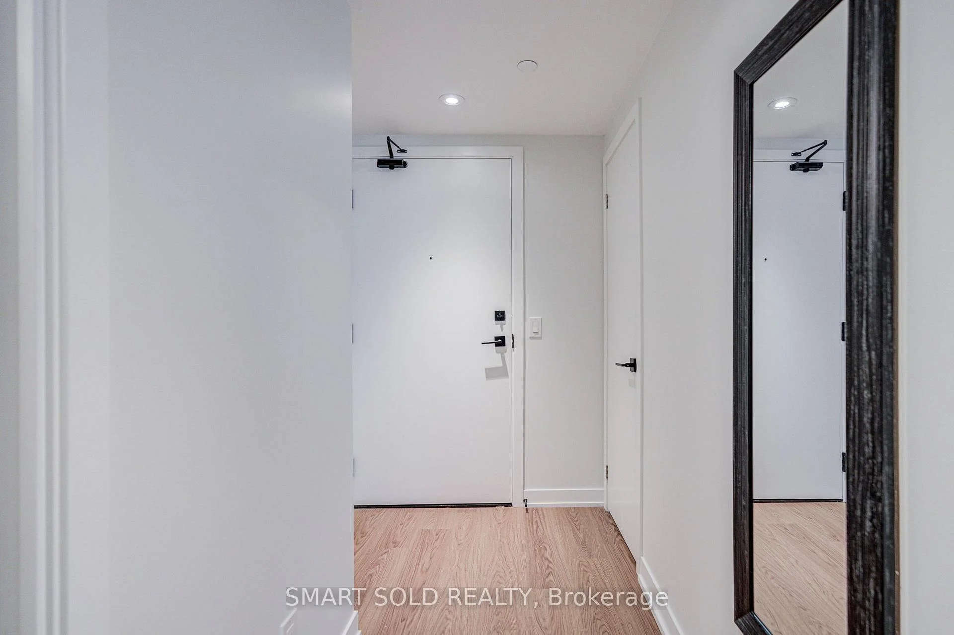Photo 25 of Unit 907, 319 Jarvis Street, Toronto, Church-Yonge Corridor — HOMEH