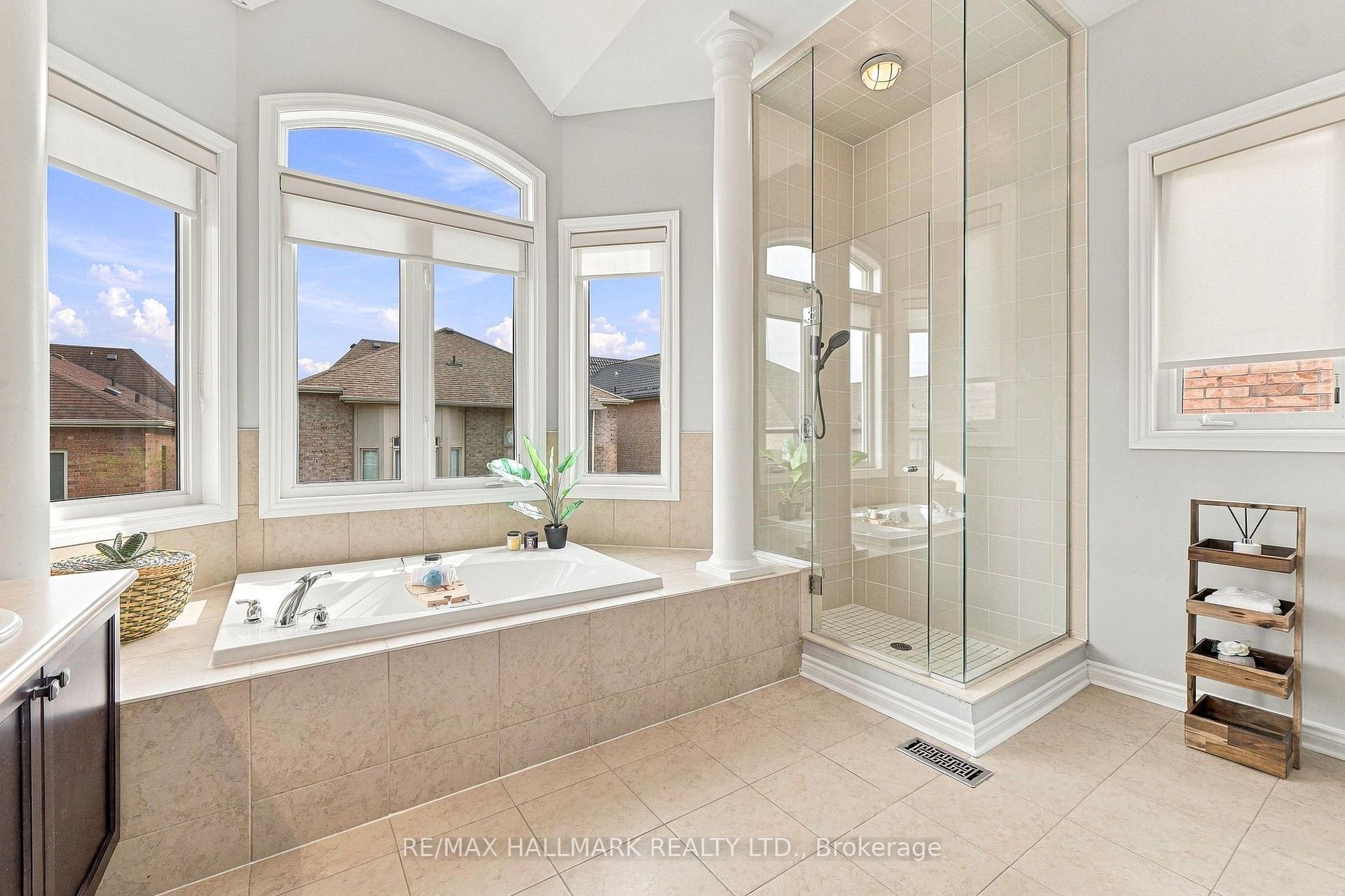 Photo 32 of 60 Gorman Avenue, Vaughan, Vellore Village — HOMEH