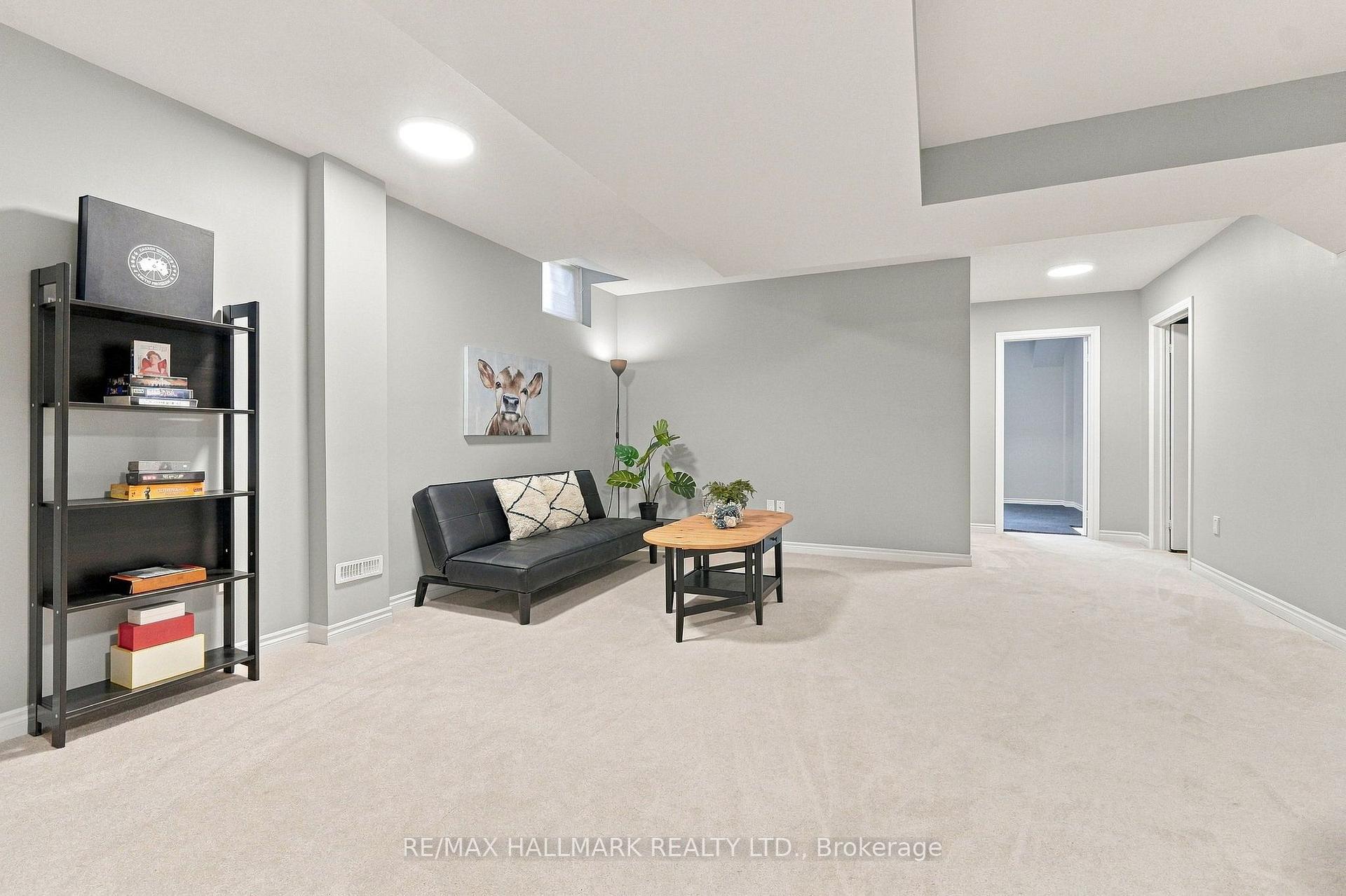 Photo 43 of 60 Gorman Avenue, Vaughan, Vellore Village — HOMEH