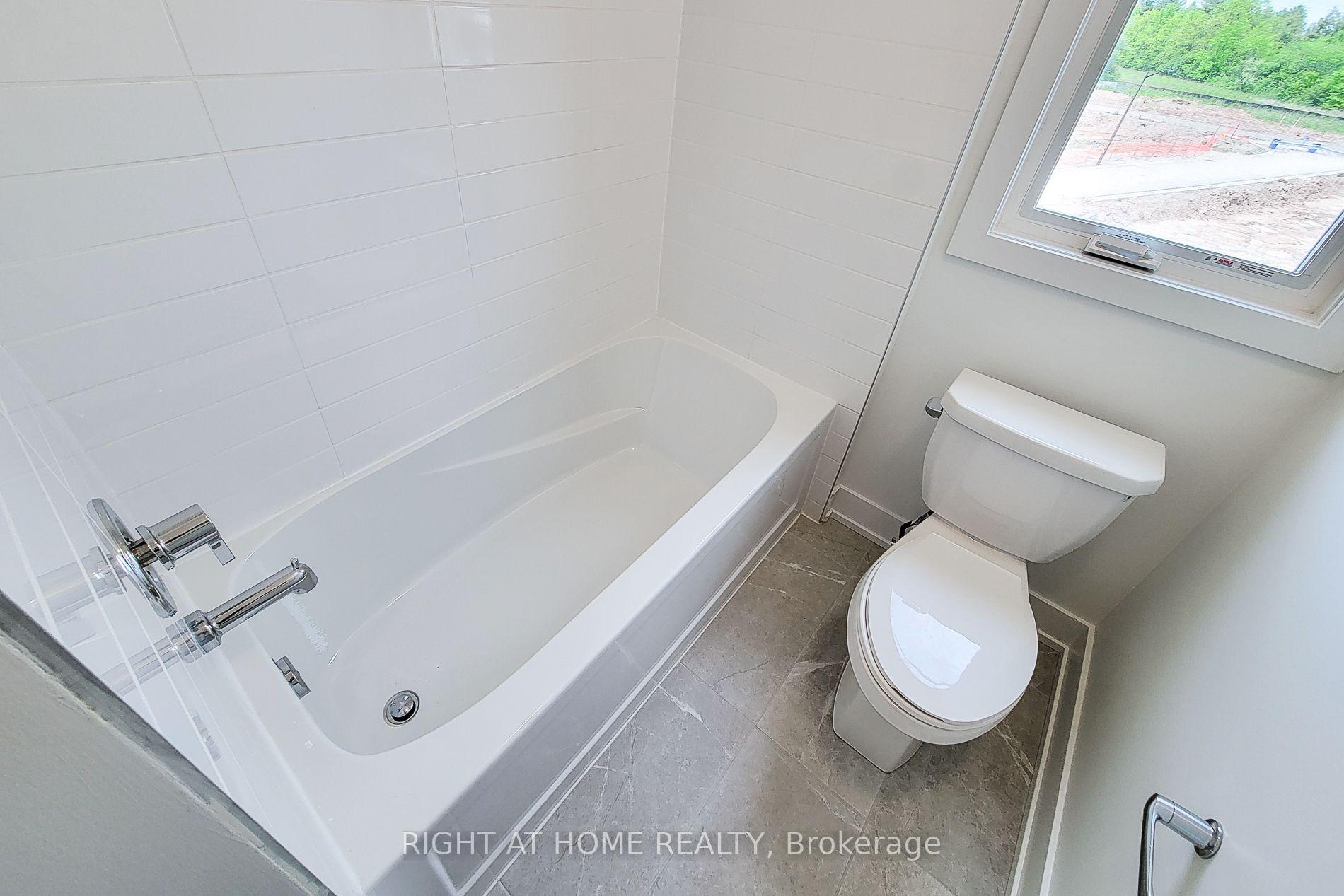 Photo 32 of 1131 Wheat Boom Drive, Oakville, Joshua Meadows — HOMEH