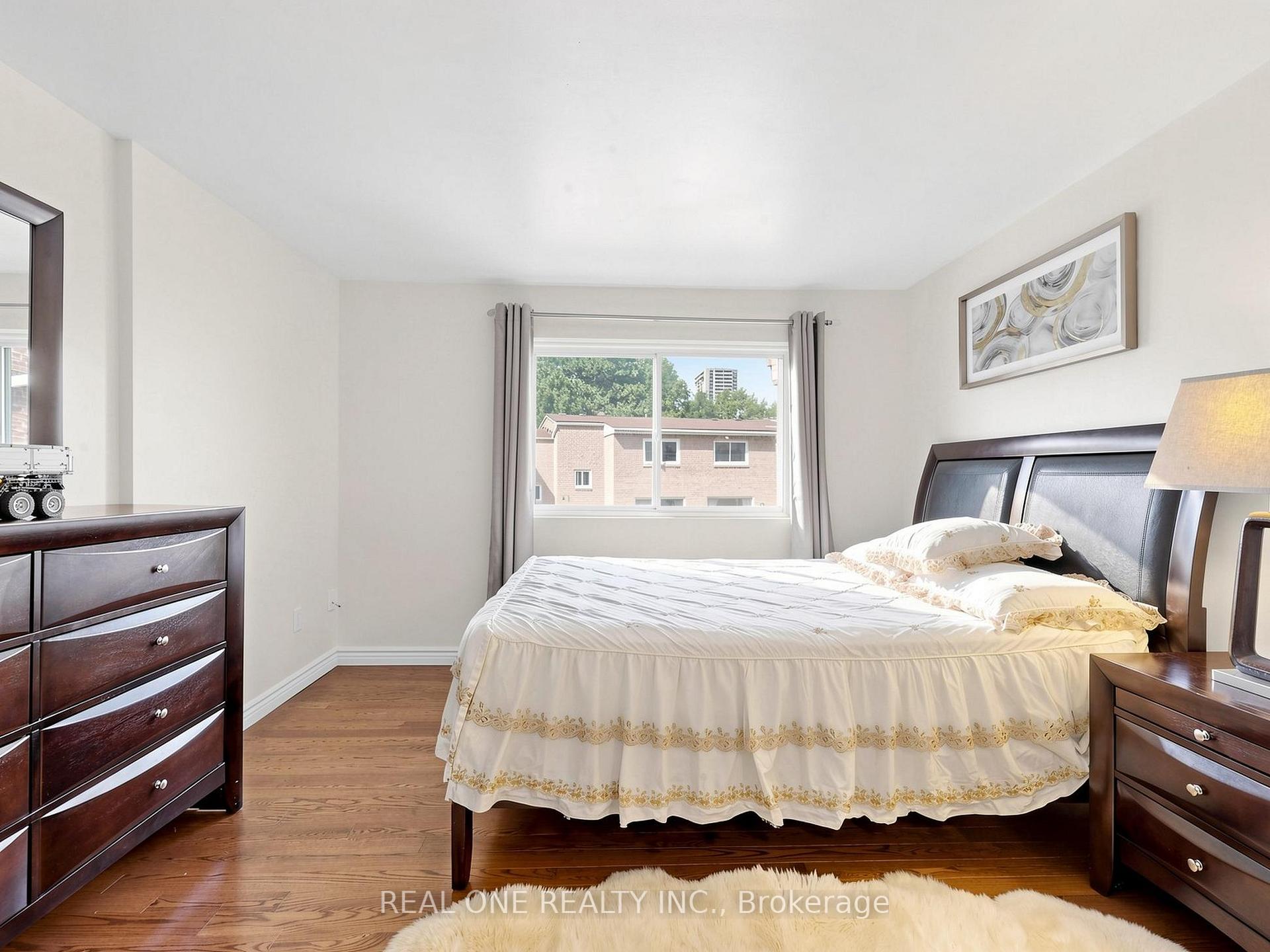 Photo 26 of 174 Rusty Crestway, North York, Don Valley Village — HOMEH