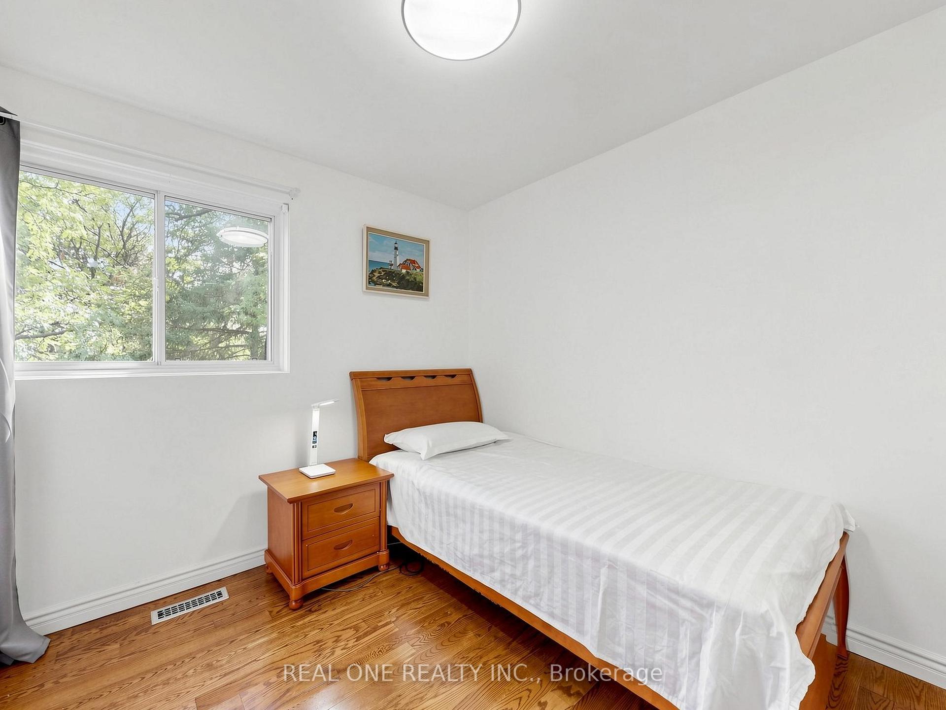 Photo 31 of 174 Rusty Crestway, North York, Don Valley Village — HOMEH