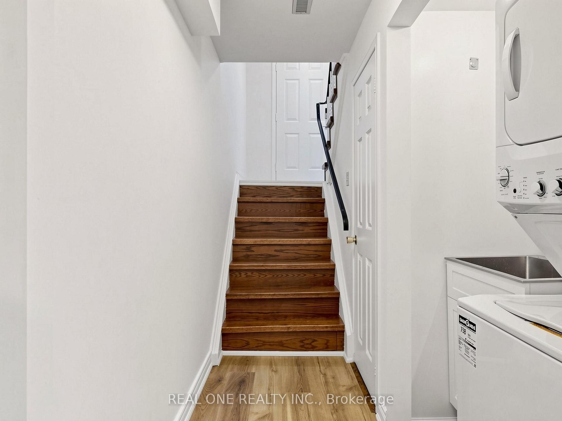 Photo 36 of 174 Rusty Crestway, North York, Don Valley Village — HOMEH
