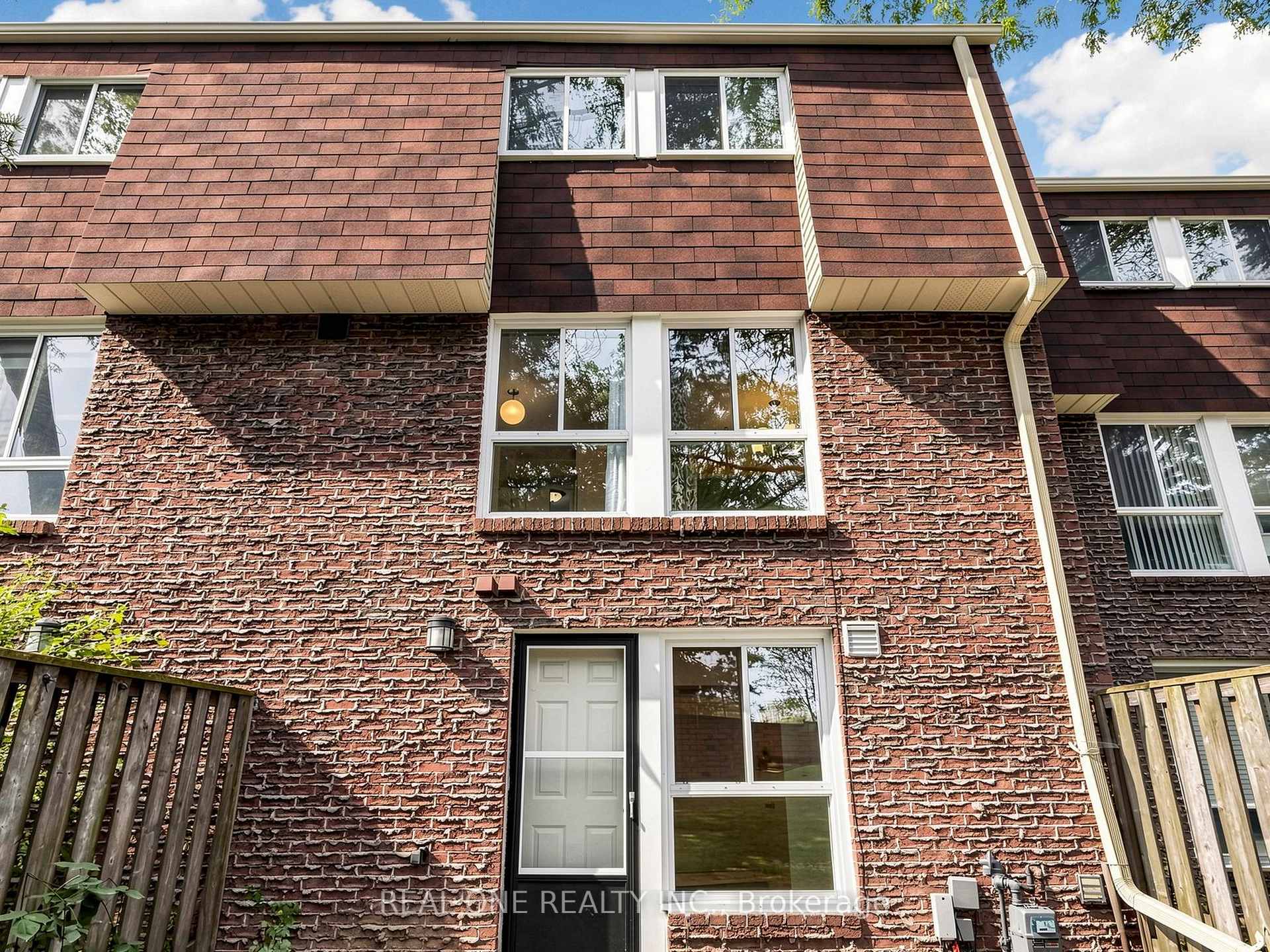 Photo 44 of 174 Rusty Crestway, North York, Don Valley Village — HOMEH