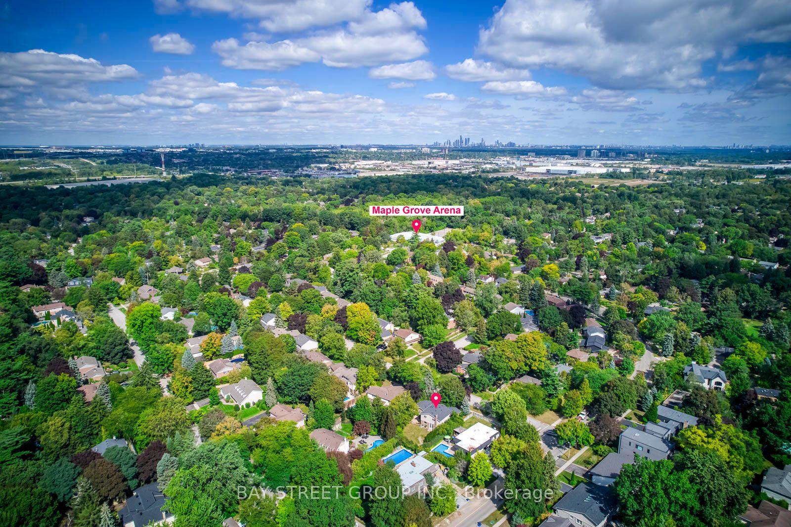 Photo 3 of 216 Beechfield Road, Oakville, Ford — HOMEH