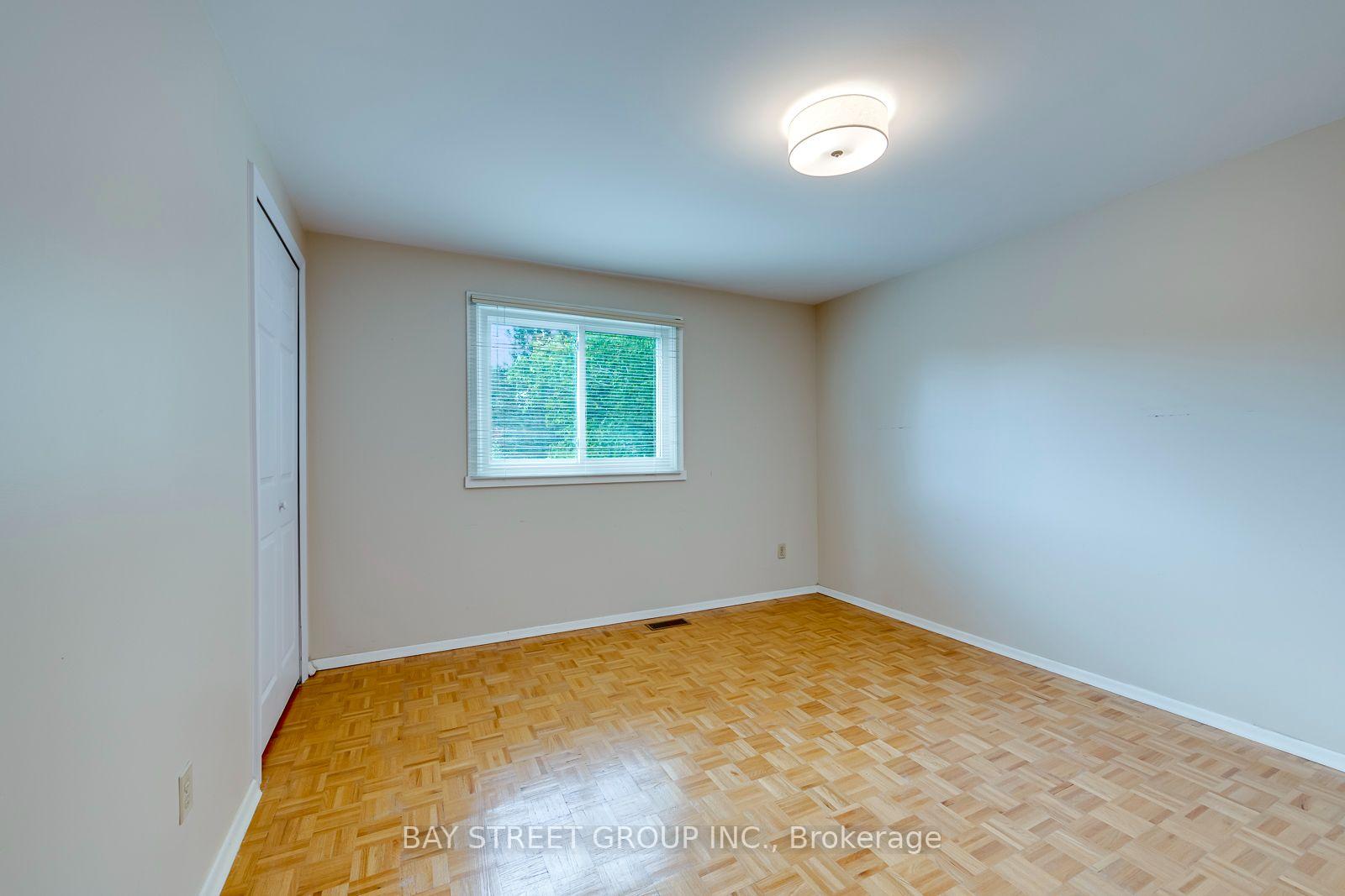 Photo 36 of 216 Beechfield Road, Oakville, Ford — HOMEH