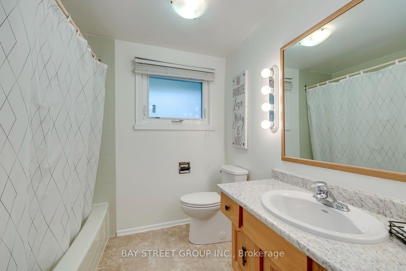 Photo 37 of 216 Beechfield Road, Oakville, Ford — HOMEH