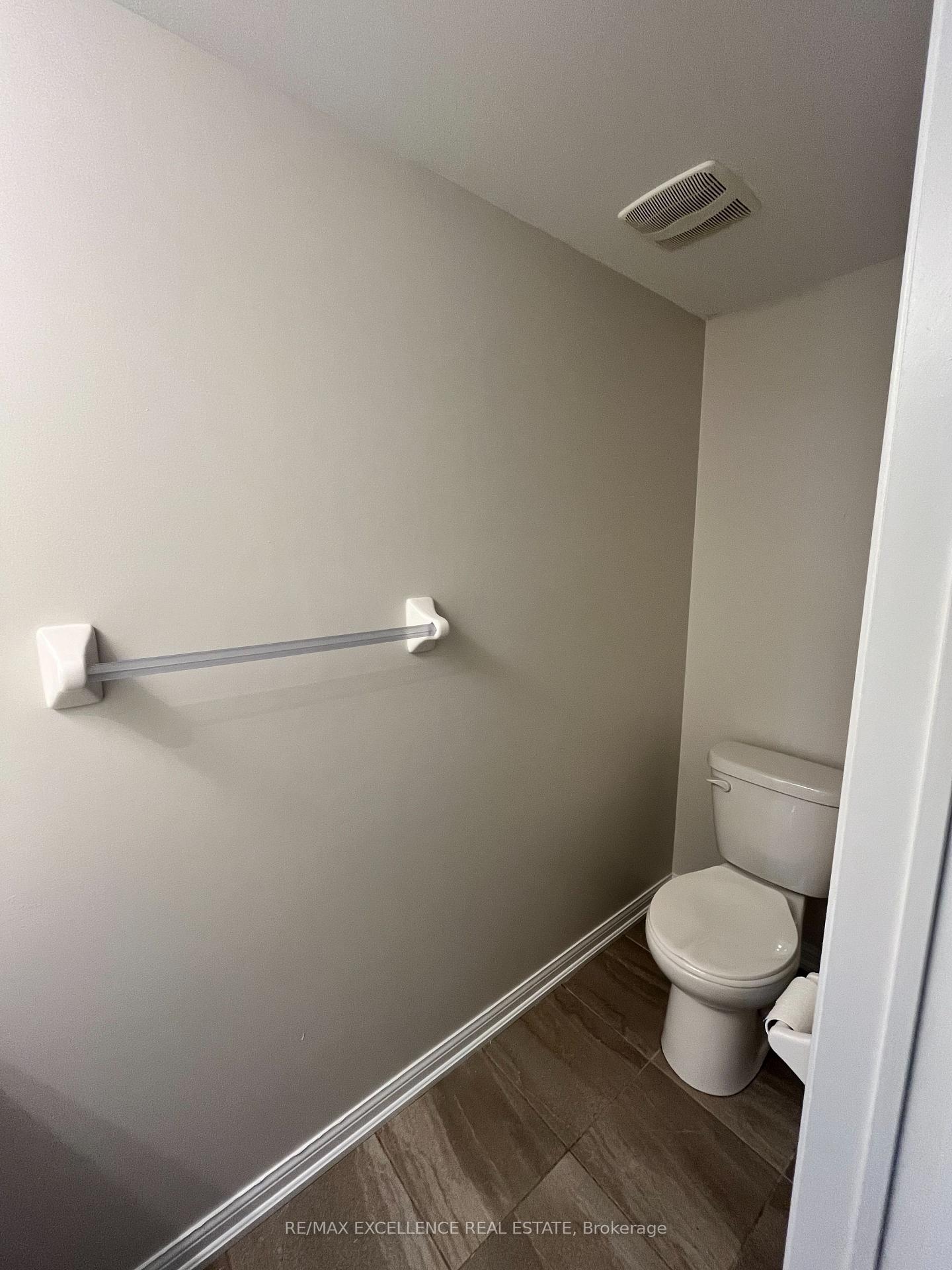 Photo 7 of Unit 180, 250 Sunny Meadow Boulevard, Brampton, Sandringham-Wellington — HOMEH