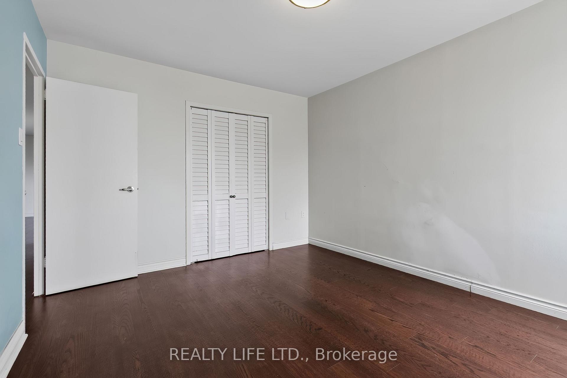 Photo 21 of Unit 502, 41 Lake Shore Drive, Etobicoke, New Toronto — HOMEH