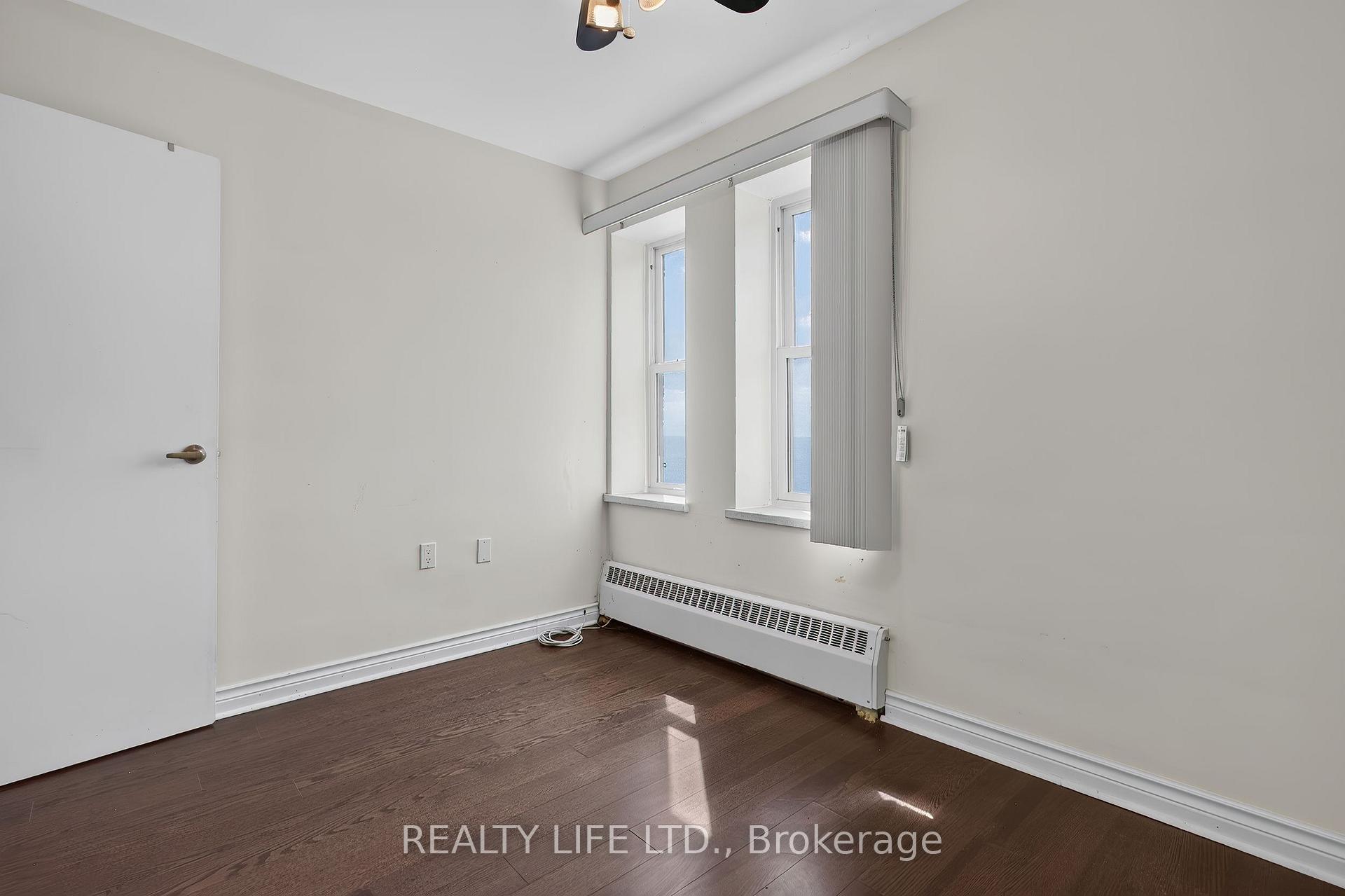 Photo 25 of Unit 502, 41 Lake Shore Drive, Etobicoke, New Toronto — HOMEH
