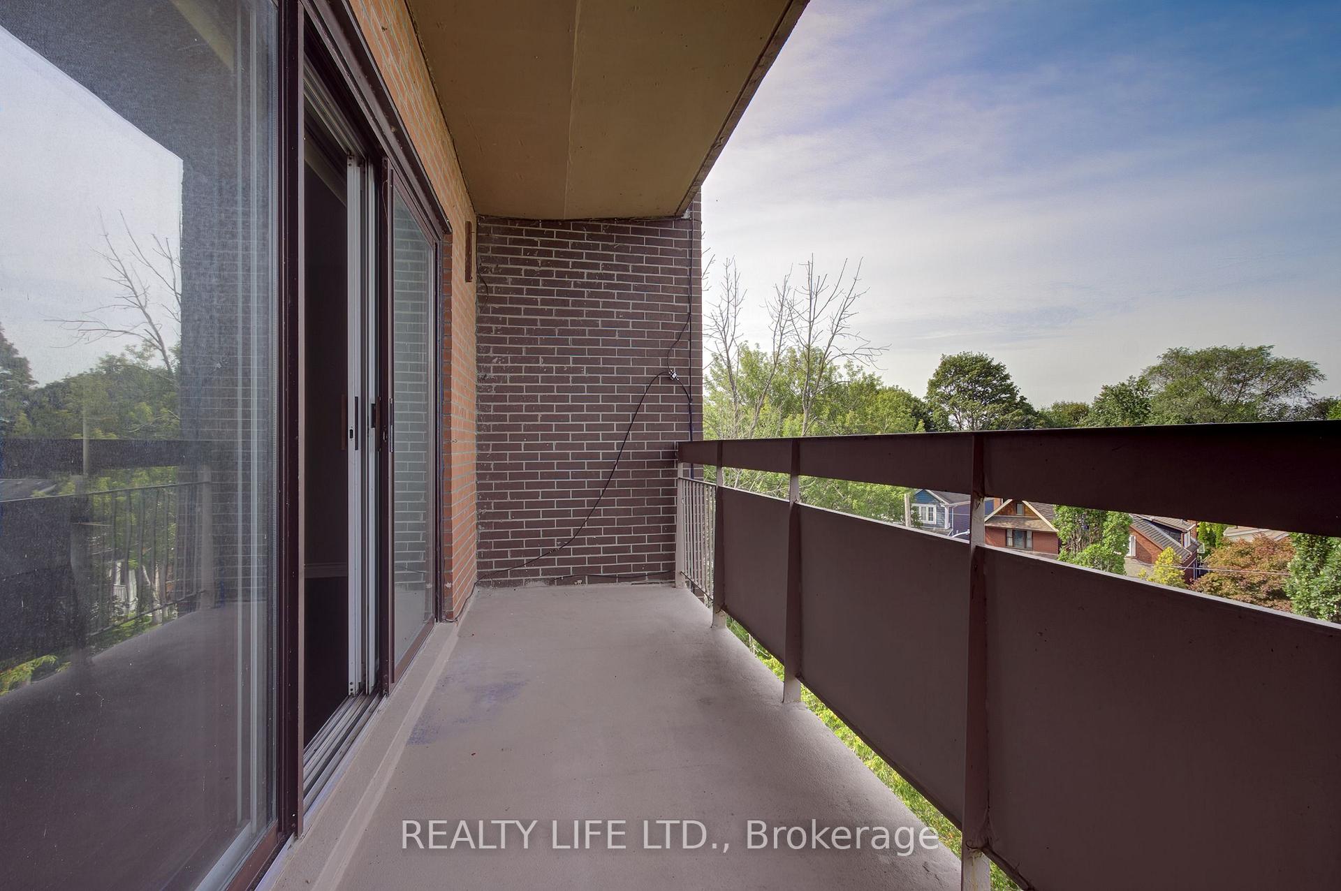Photo 28 of Unit 502, 41 Lake Shore Drive, Etobicoke, New Toronto — HOMEH