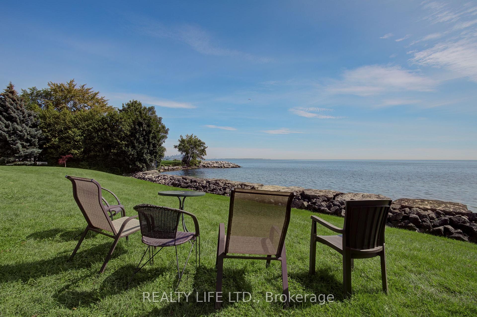 Photo 34 of Unit 502, 41 Lake Shore Drive, Etobicoke, New Toronto — HOMEH