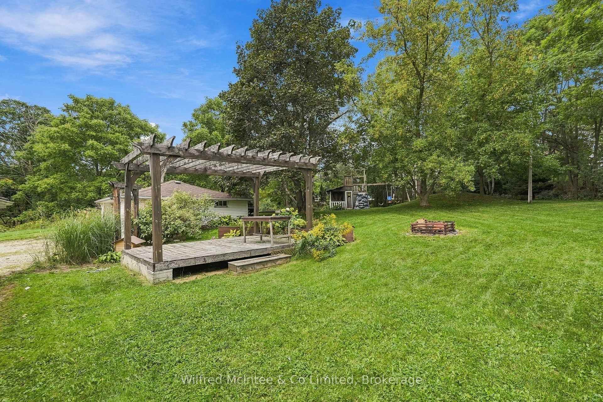 Photo 37 of 2157 Gerber Road, Wellesley — HOMEH