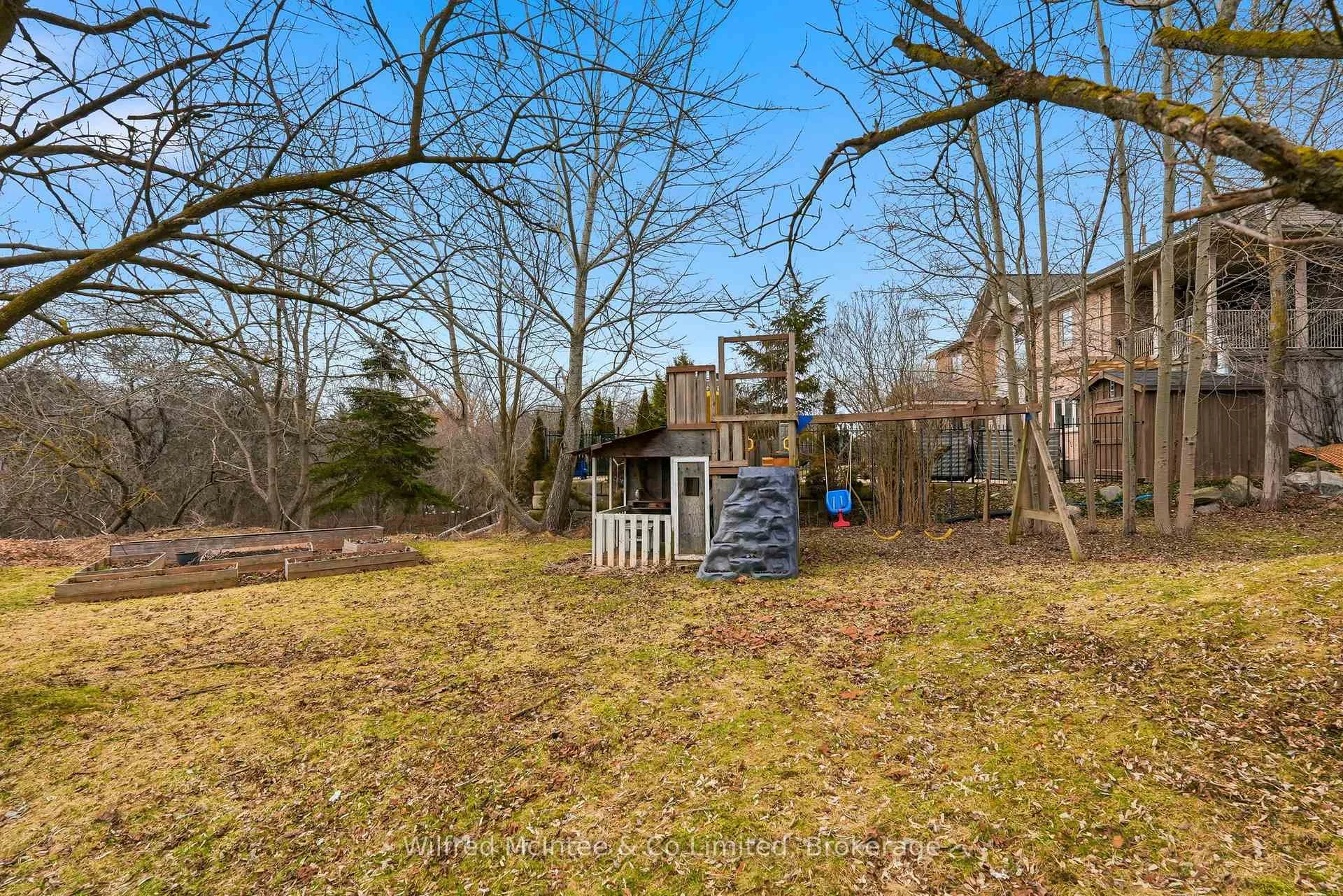 Photo 25 of 2157 Gerber Road, Wellesley — HOMEH