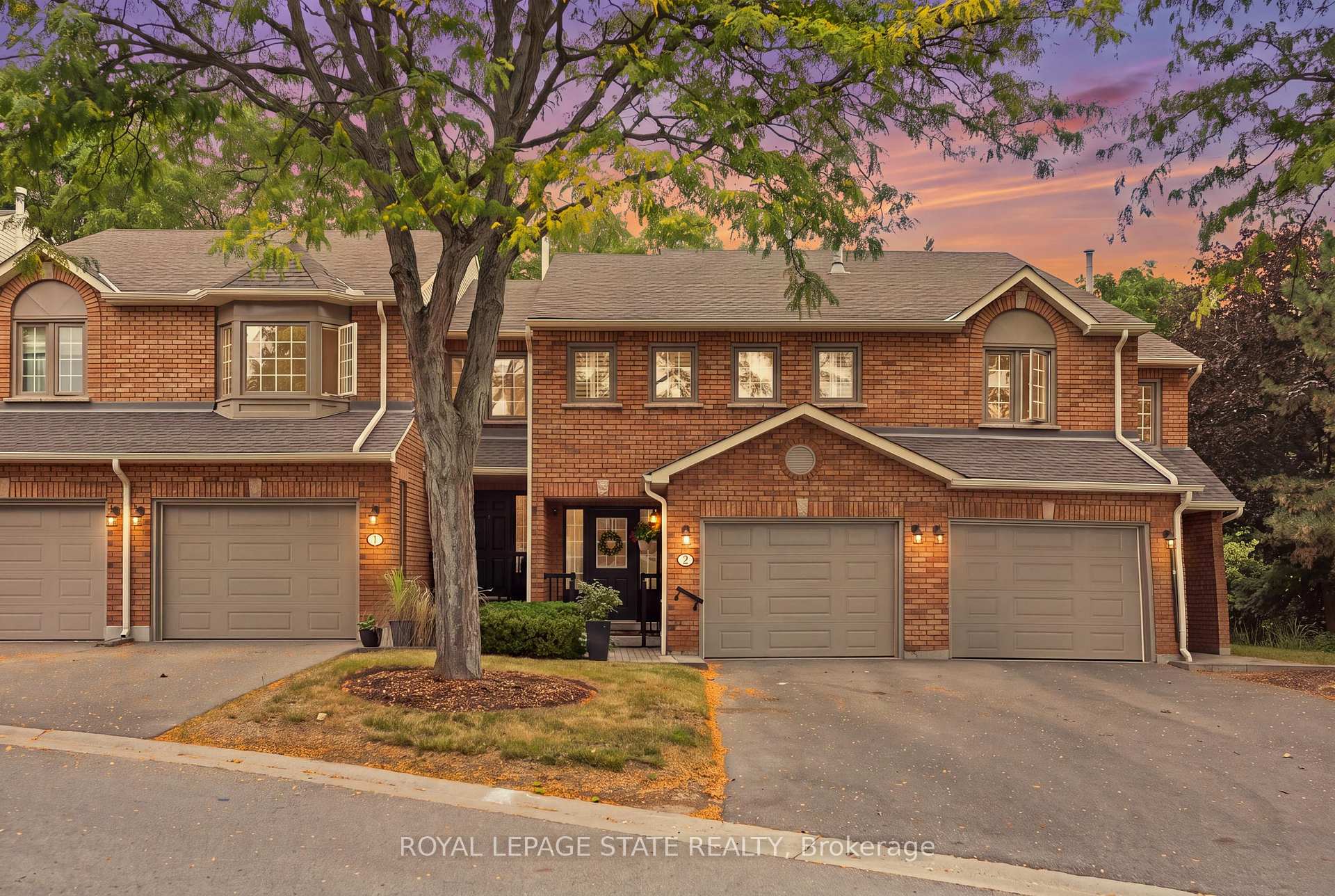 Front of Unit 2, 14 Huntingwood Avenue