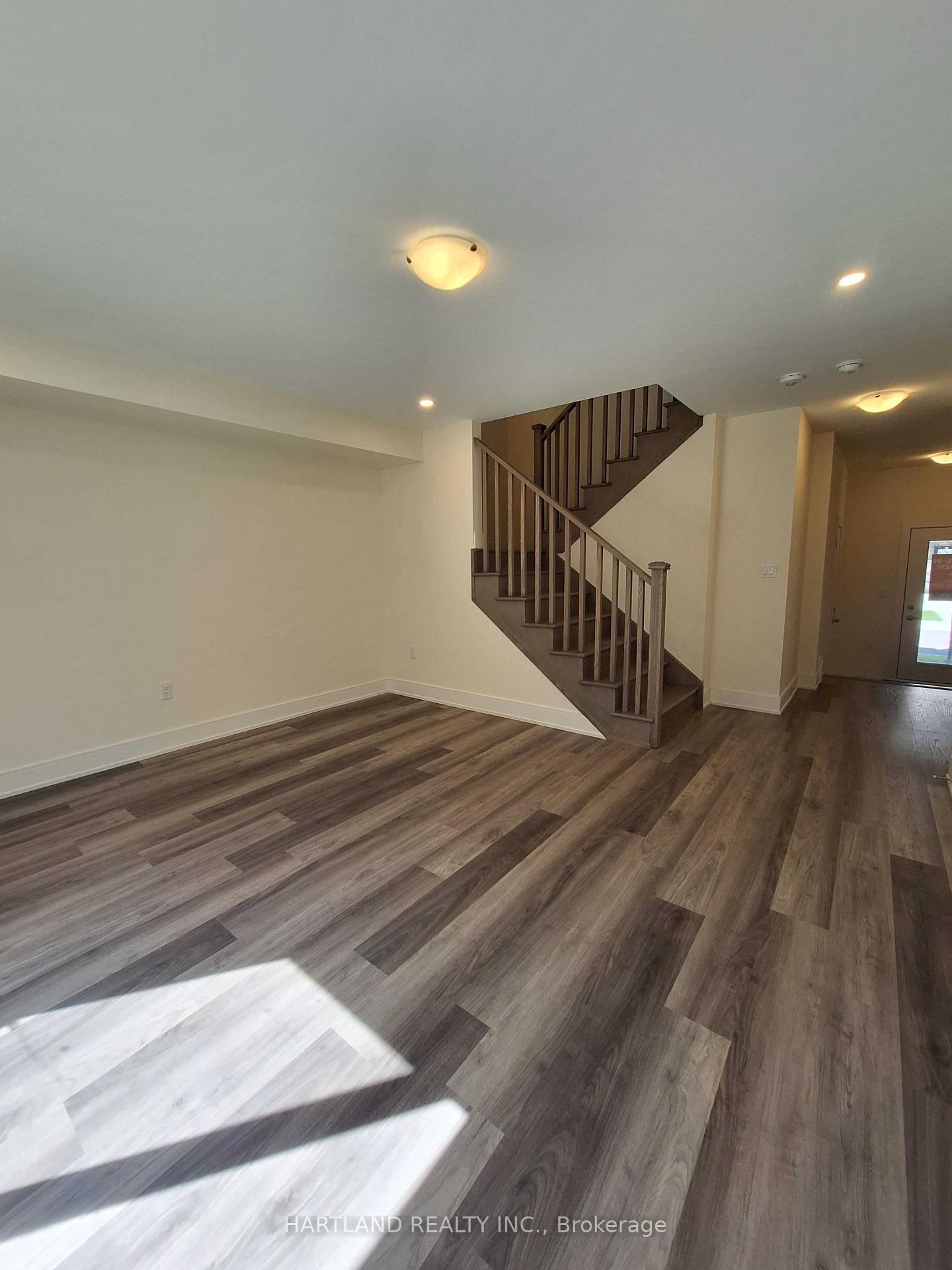 Photo 6 of Unit 407, 1695 Dersan Street, Pickering, Duffin Heights — HOMEH