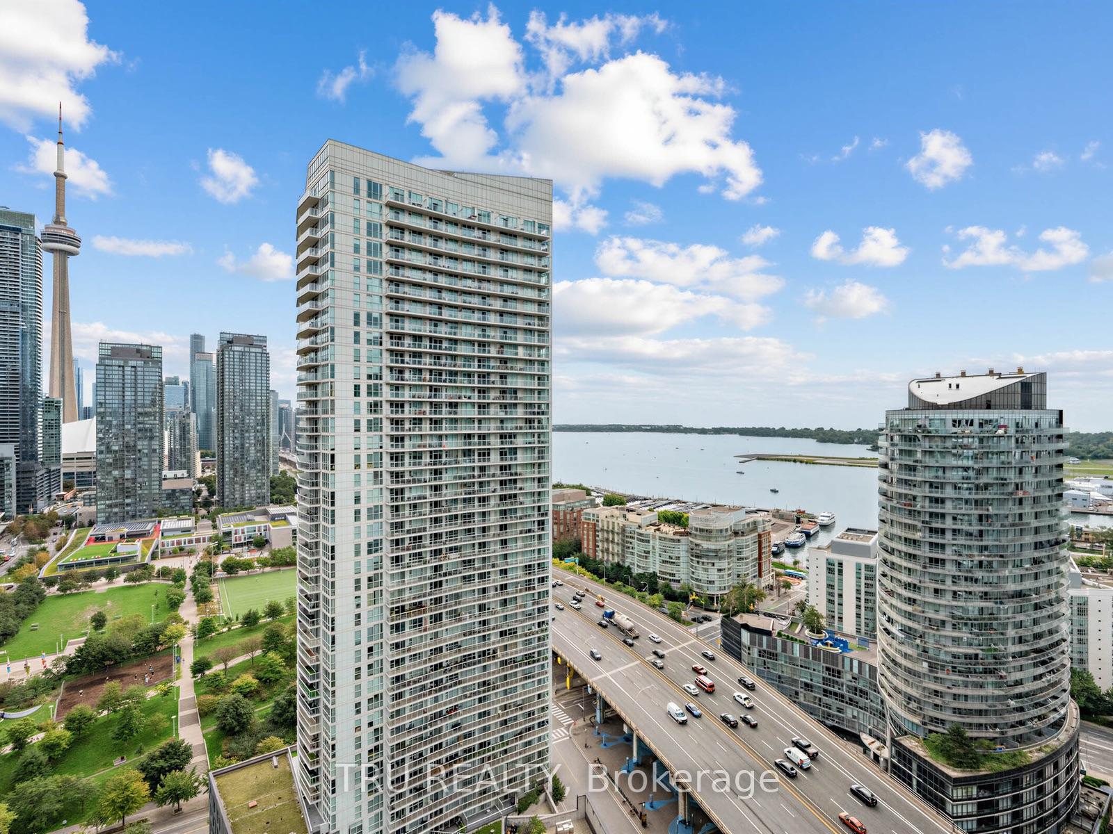 Photo 1 of Unit 3210, 70 Queens Wharf Road, Toronto, Waterfront Communities — HOMEH